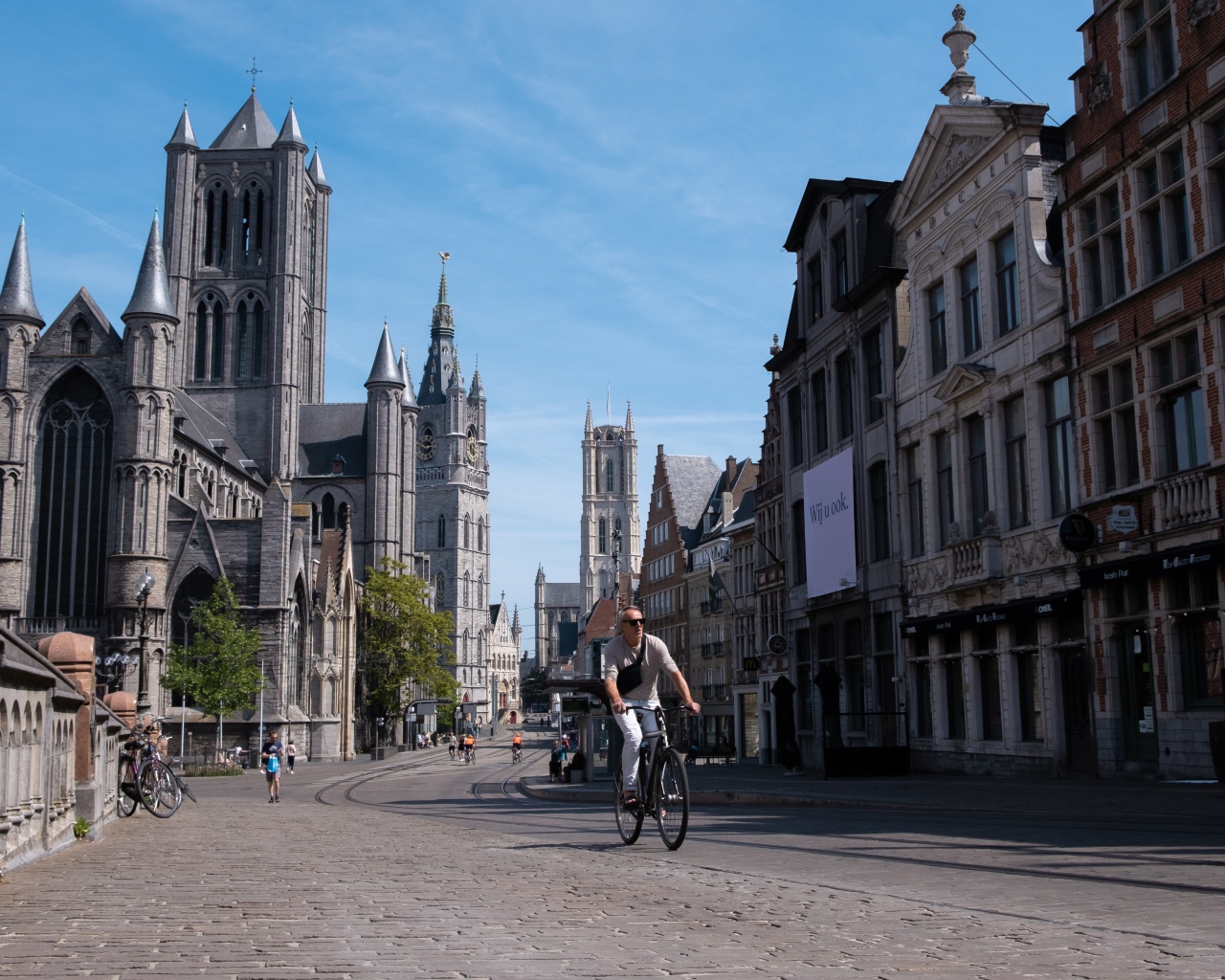 Дома в готическом стиле в городе Гент, Бельгия