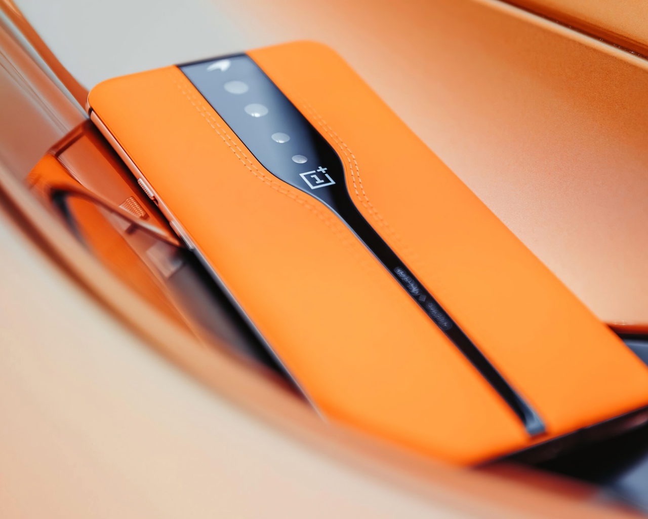 Новый смартфон  OnePlus Concept One, 2020