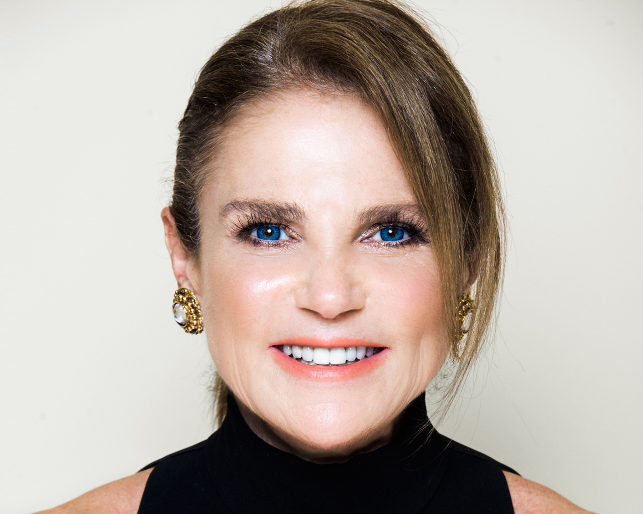 Улыбающаяся женщина, актриса Това Фелдшу