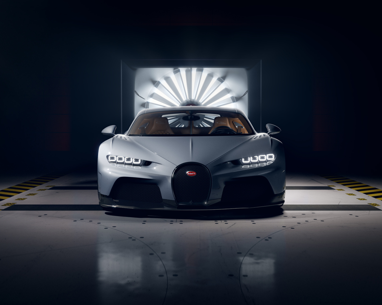 Спортивный автомобиль Bugatti Chiron Super Sport 2021 года