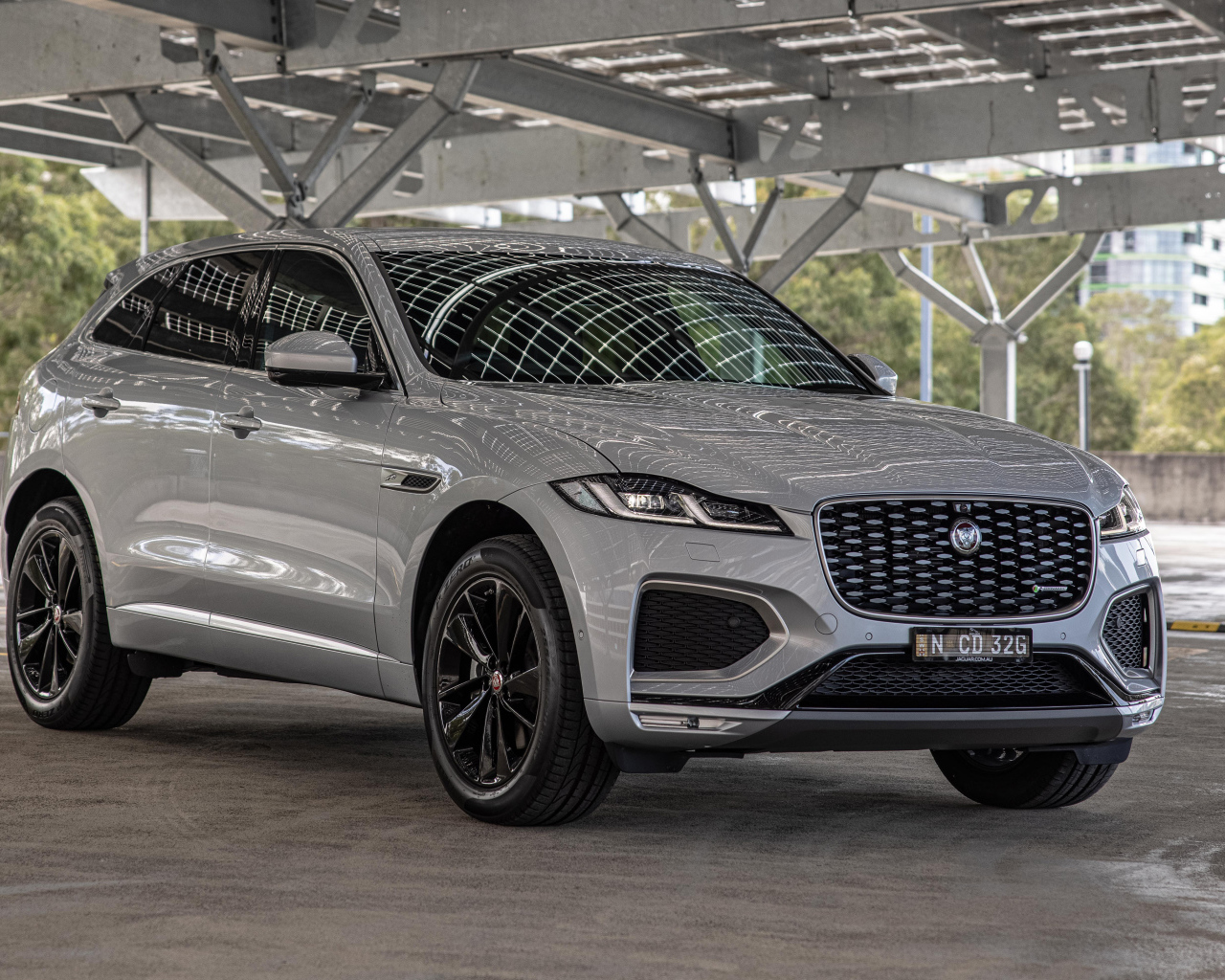 Кроссовер Jaguar F-Pace P250 R-Dynamic, 2021 года