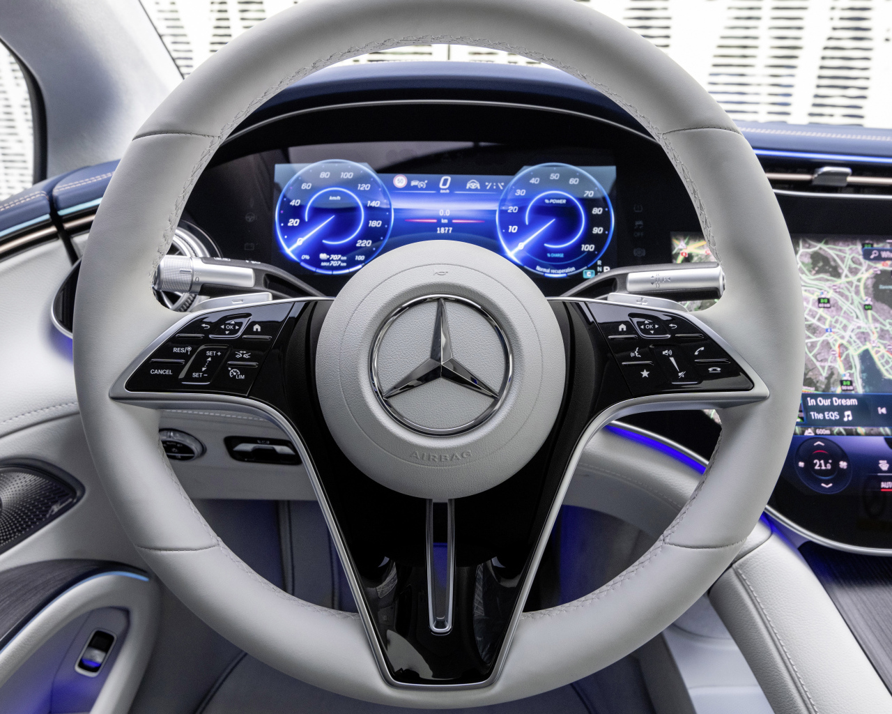 Руль автомобиля Mercedes-Benz EQS 450+ AMG Line 2021 года