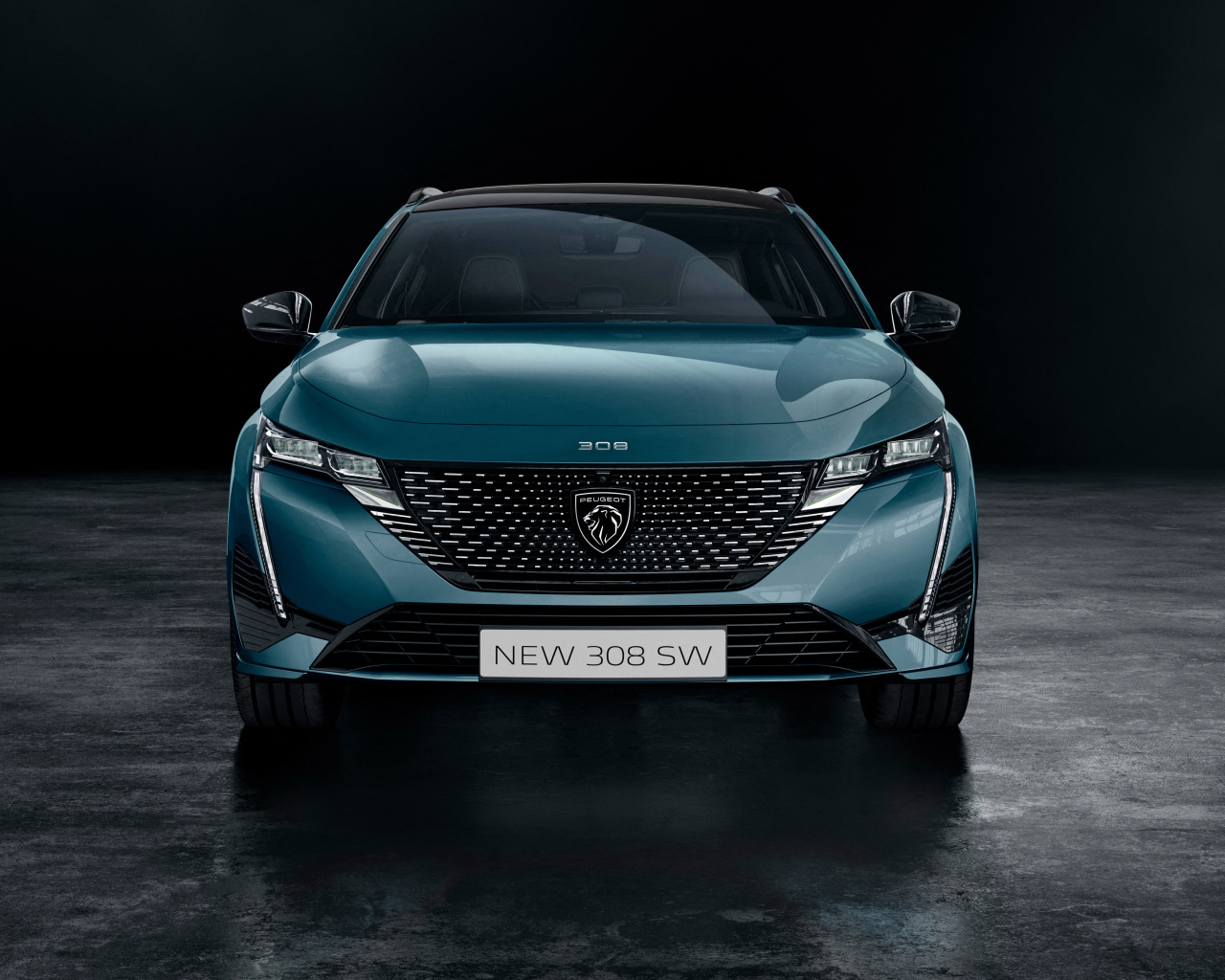 Автомобиль Peugeot 308 SW HYBRID 2021 года вид спереди