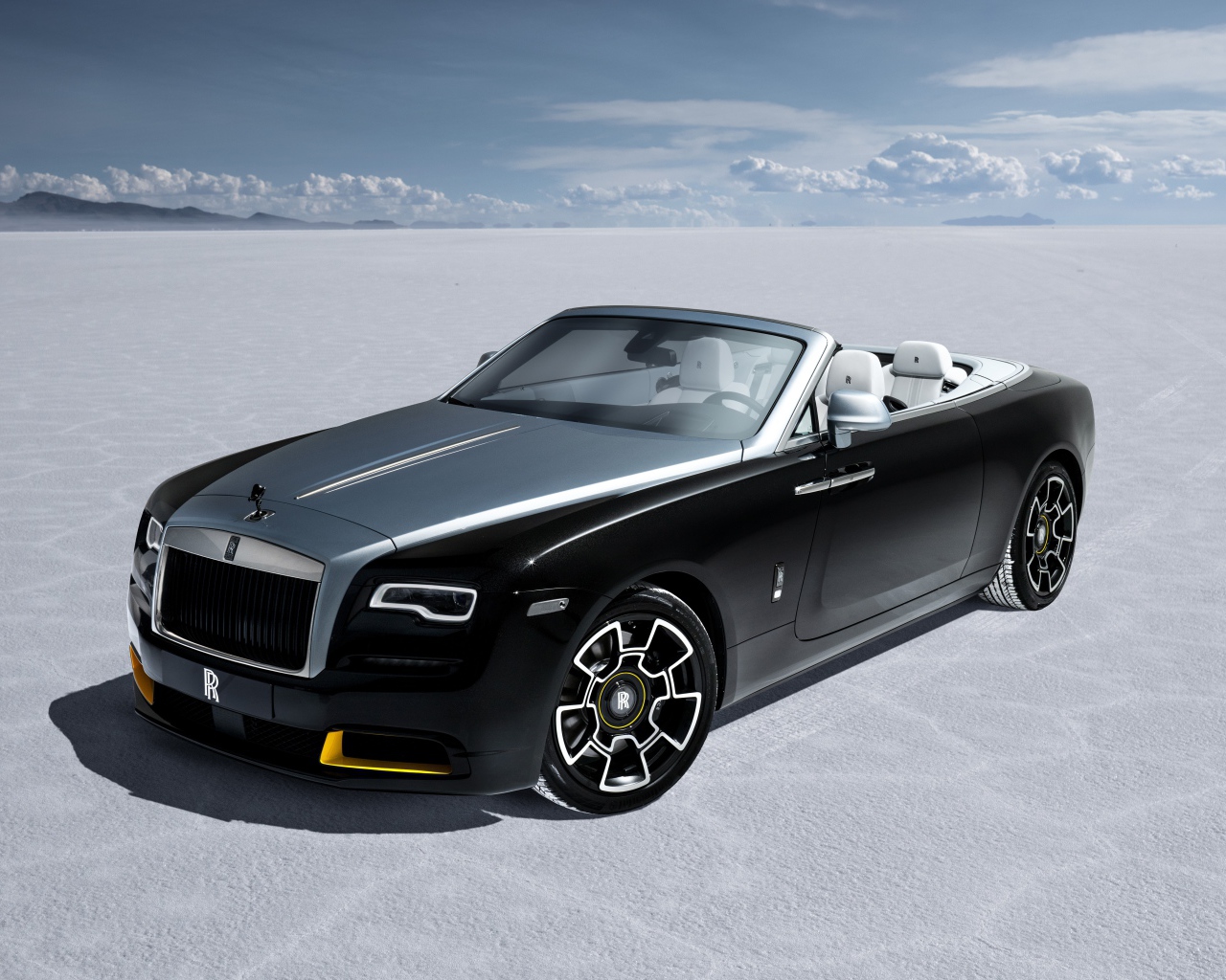 Кабриолет  Rolls-Royce Dawn, 2021 года