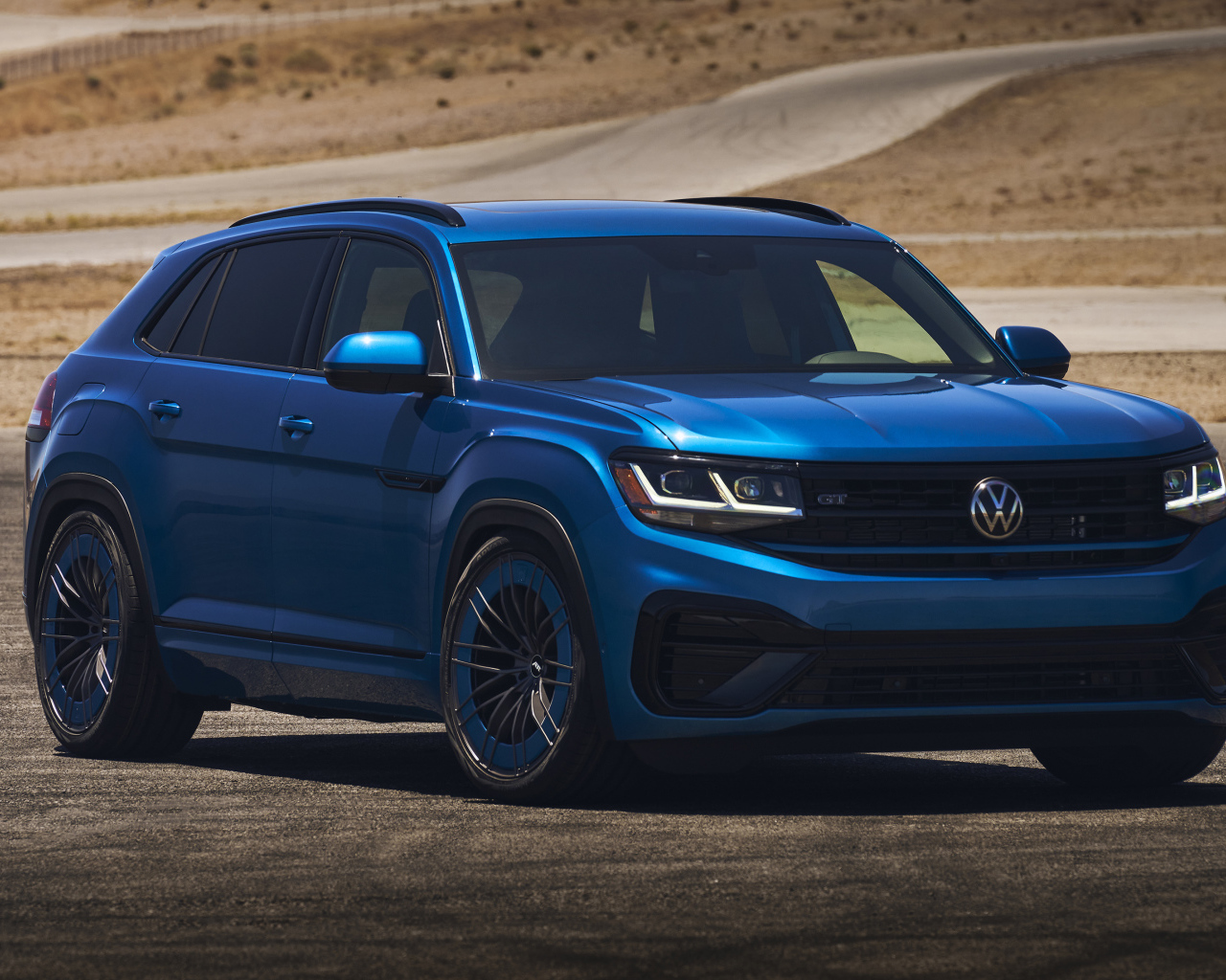 Внедорожник Volkswagen Atlas Cross Sport GT Concept 2021 года