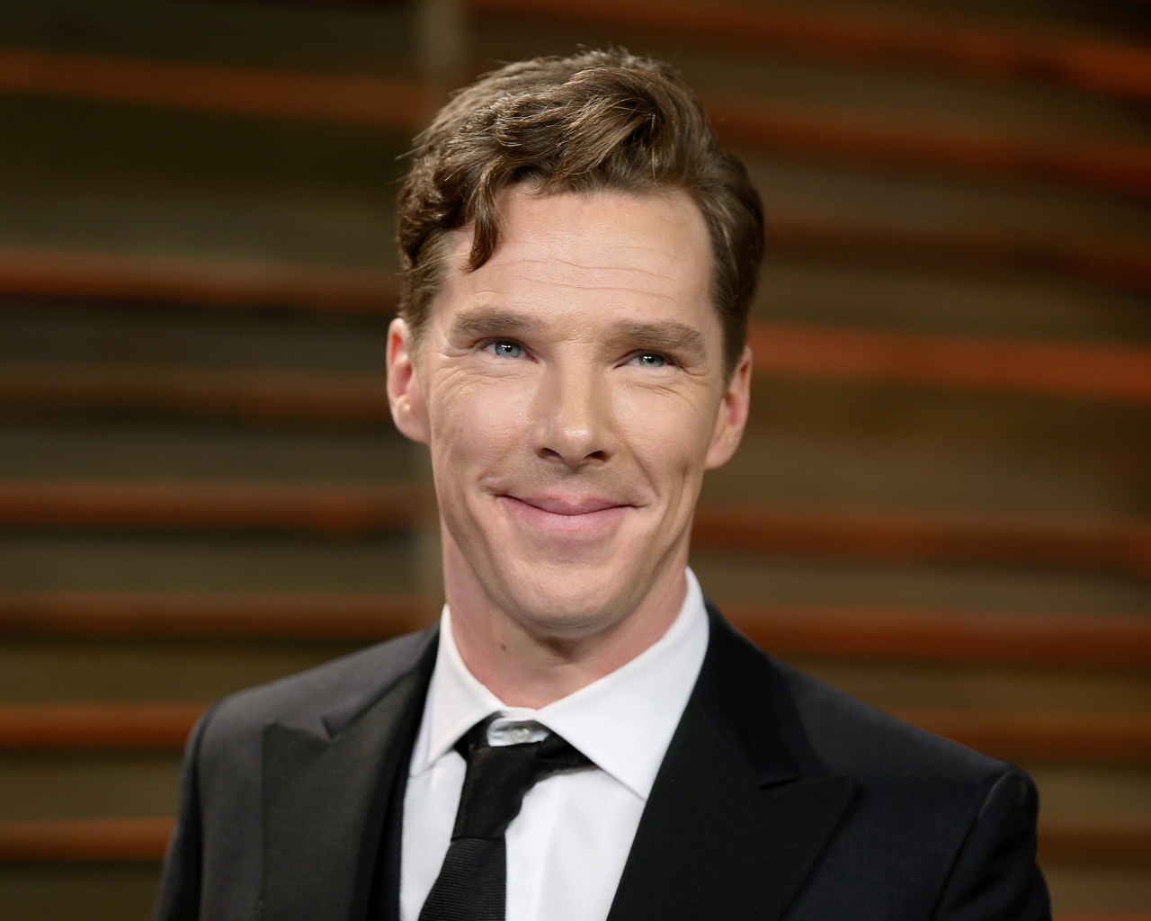 Милая улыбка актера Бенедикта Камбербэтча