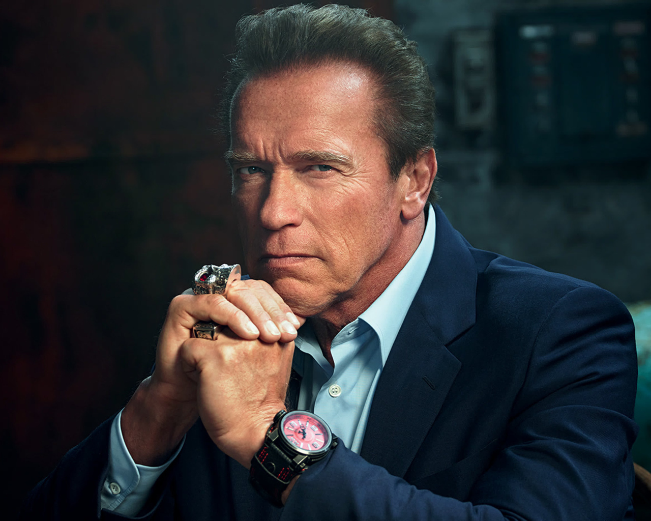 Американский актер Арнольд Шварценеггер в костюме