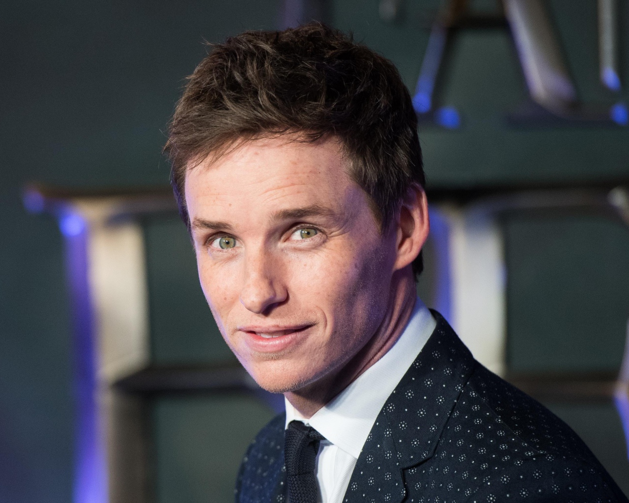 Британский актер Эдди Редмэйн