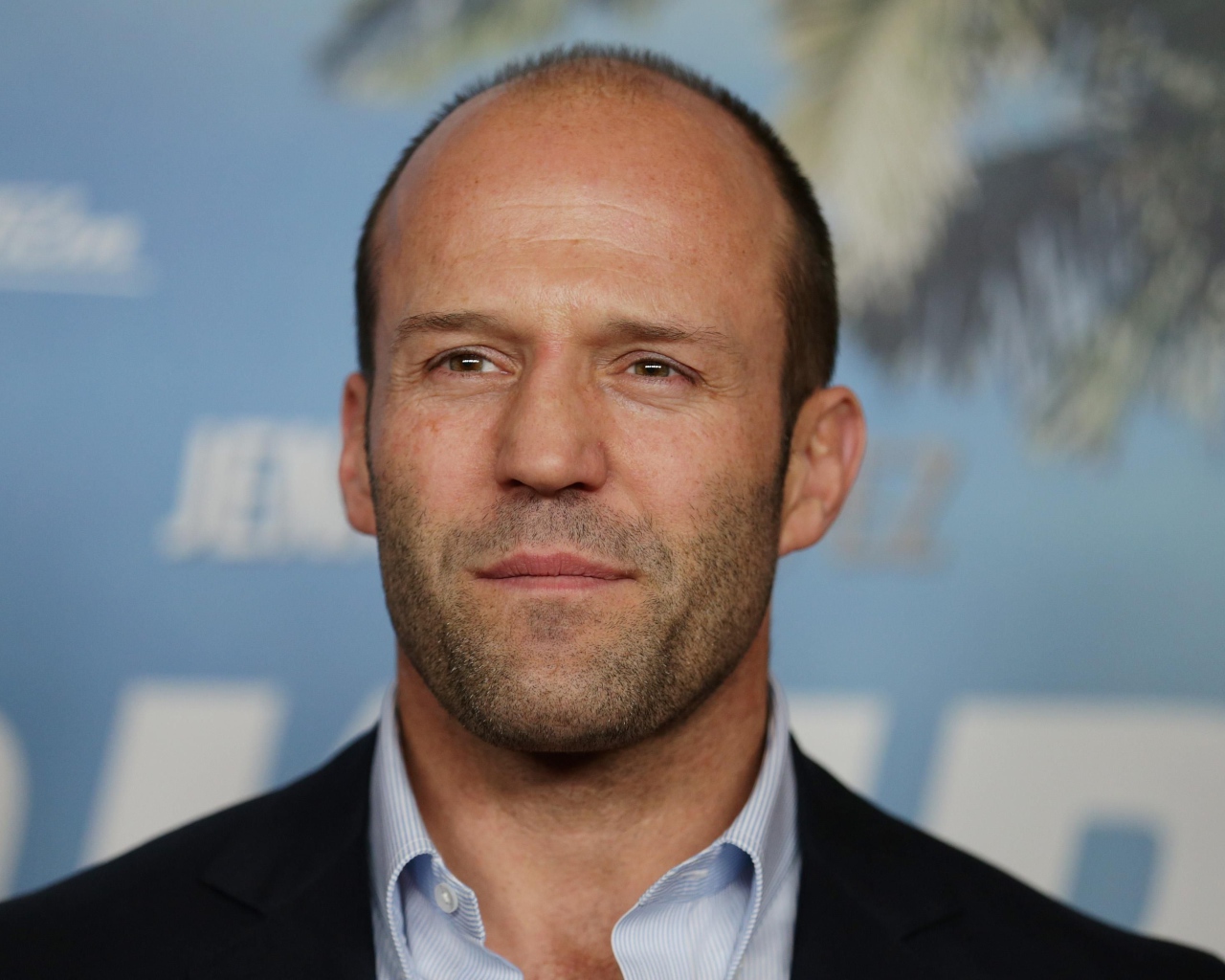 Брутальный мужчина, актер Джейсон Стэтхэм