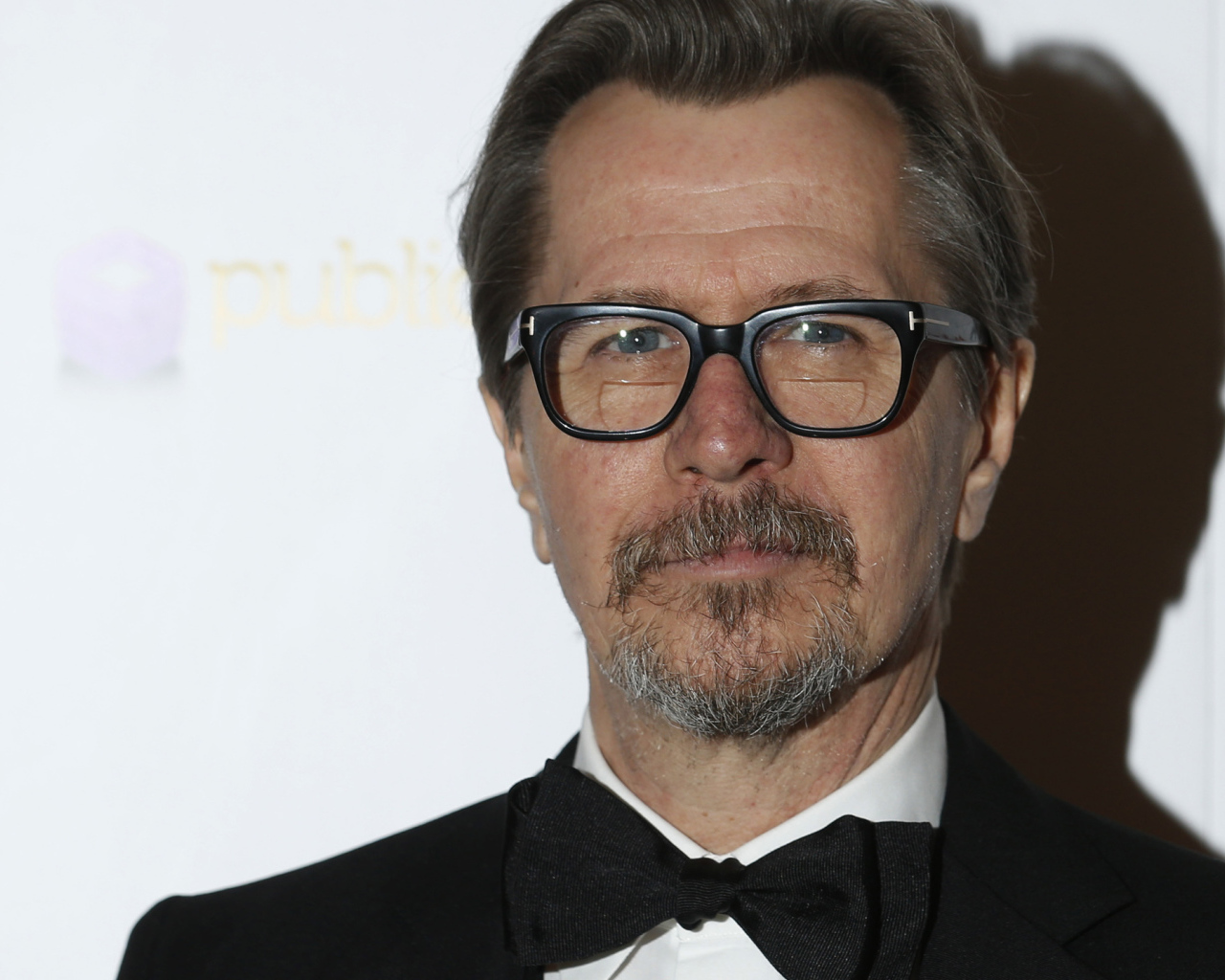 Стильный актер Гари Олдман