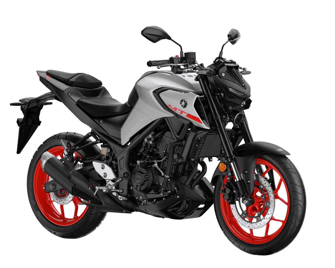 Черный мотоцикл Yamaha MT-03, 2021 года белом фоне