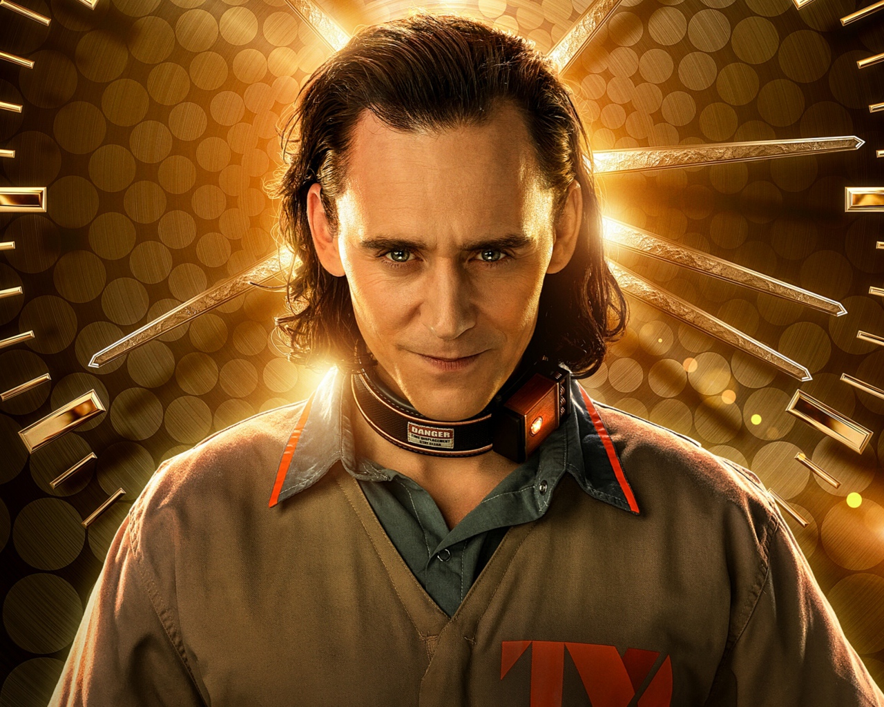 Актер Том Хиддлстон в роли Локи