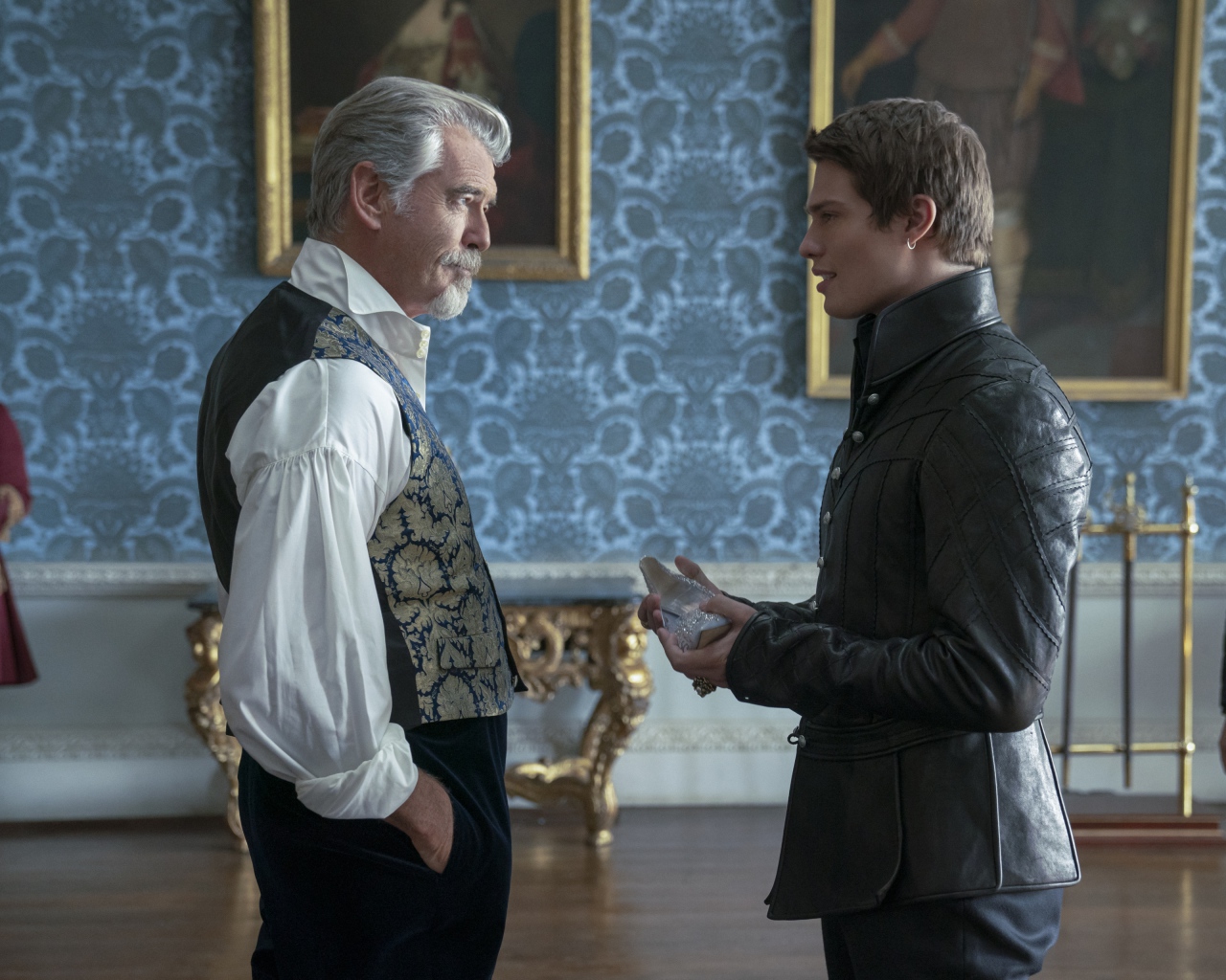 Кадр нового фильма Золушка, 2021