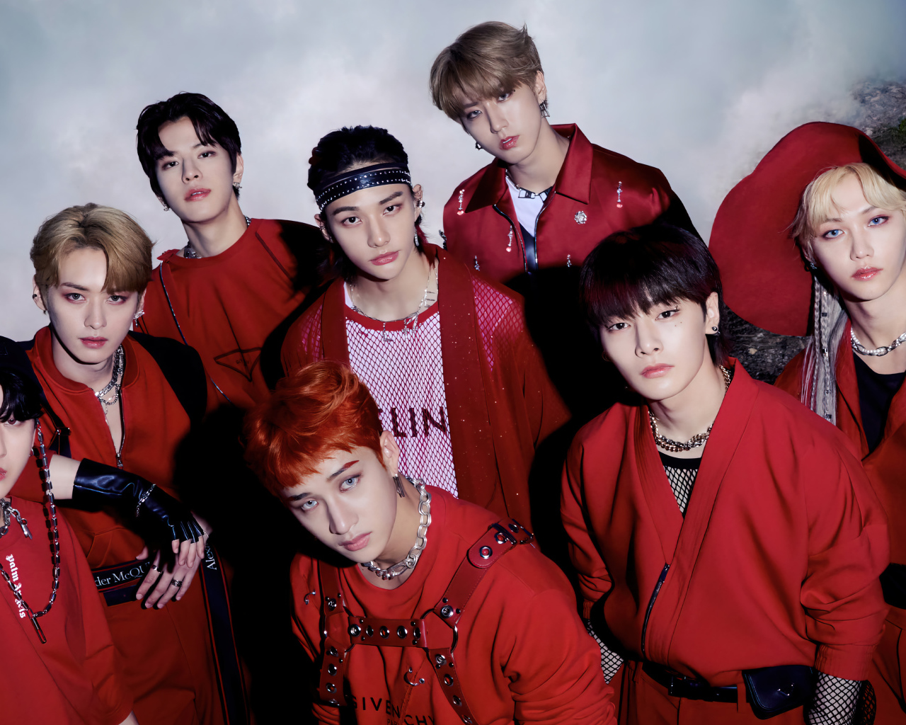 Корейский музыкальный коллектив  Stray Kids