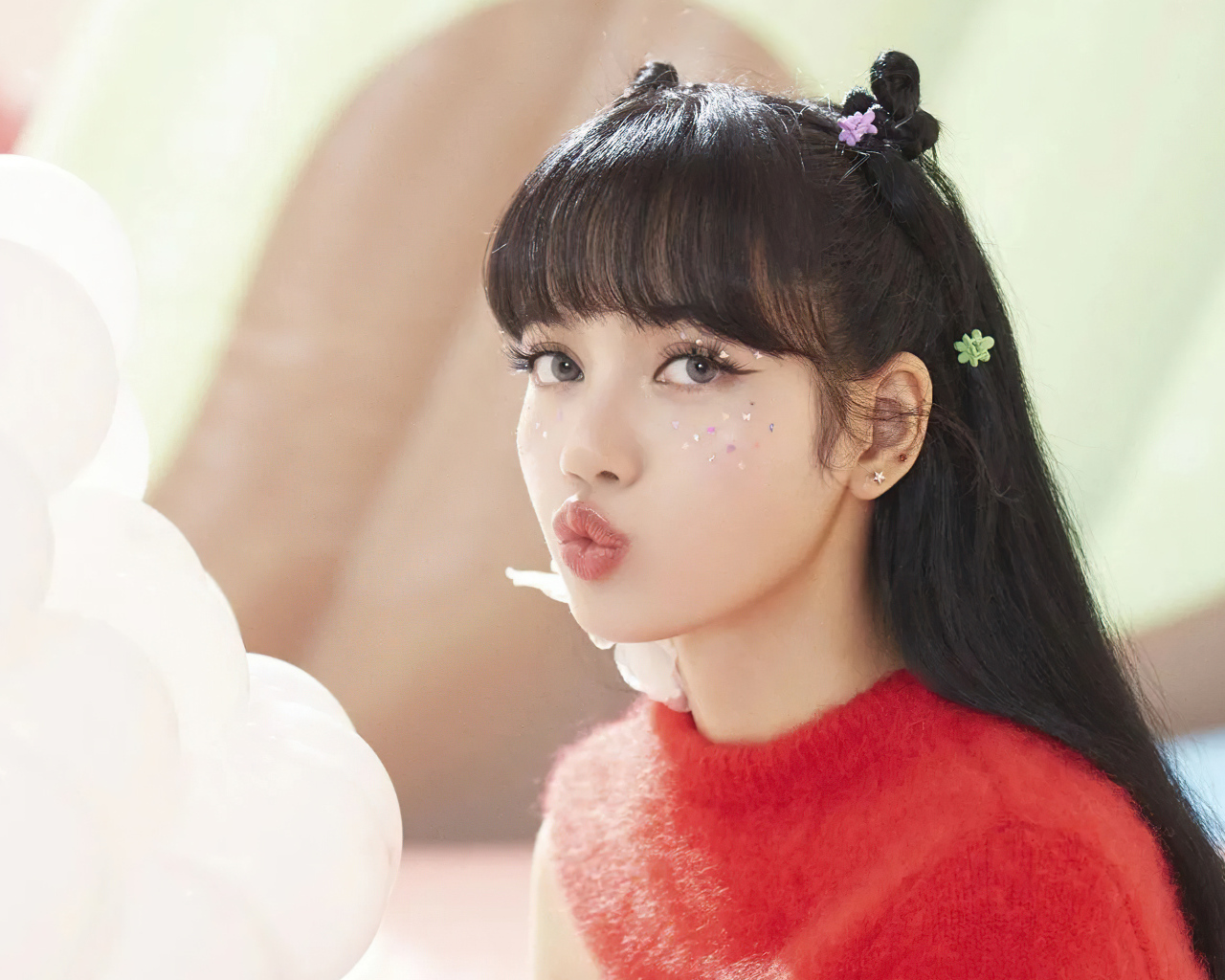 Тайская певица Лалиса Манобан