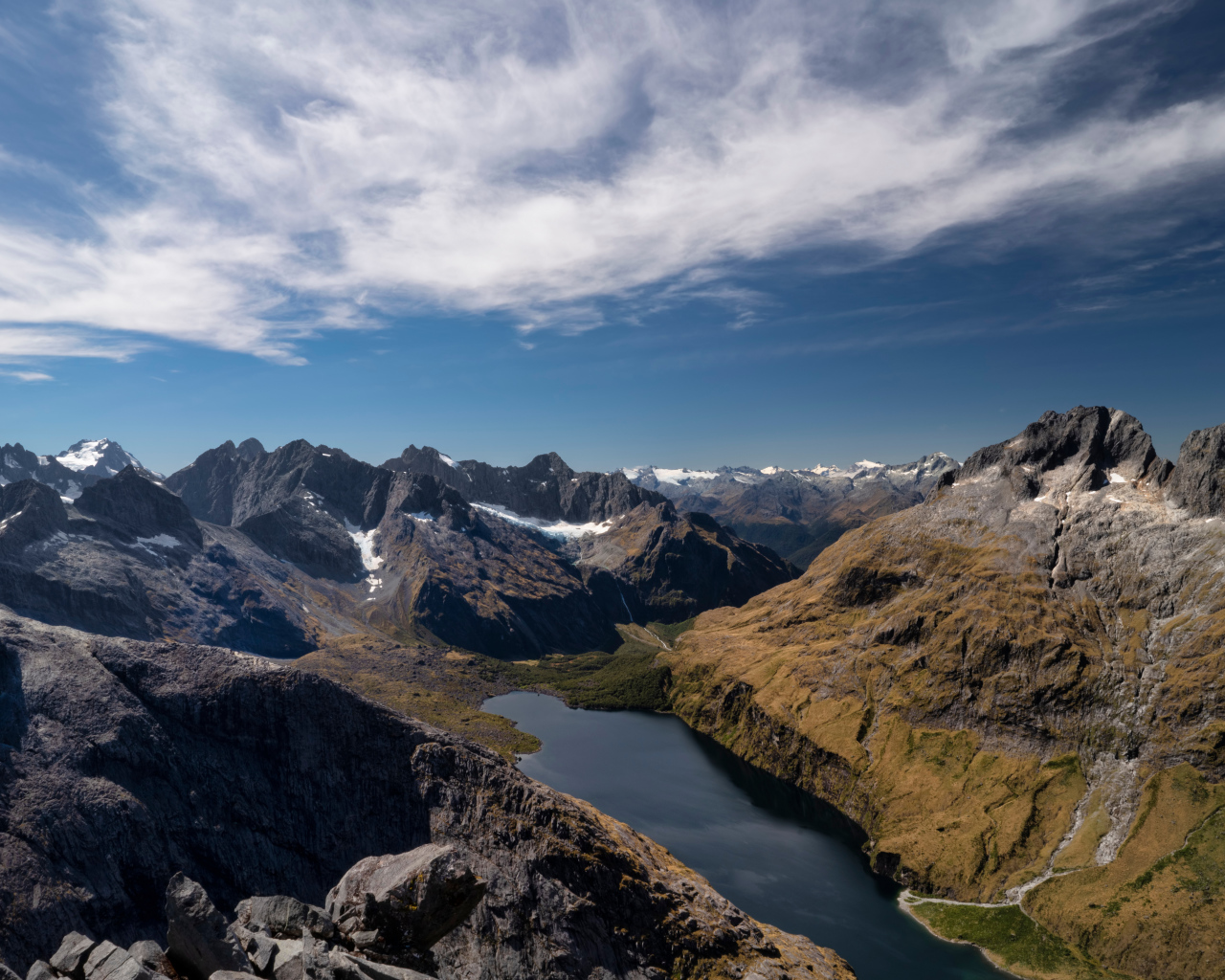Озеро возле гор, Новая Зеландия