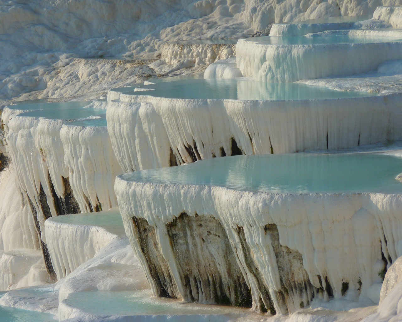Бассейны Памуккале в Турции