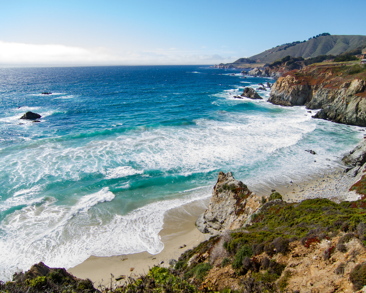 Красивый вид на океан у утеса, Калифорния. США 