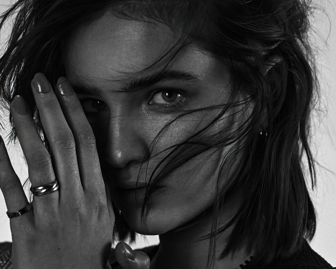 Лицо актрисы Лизы Викари