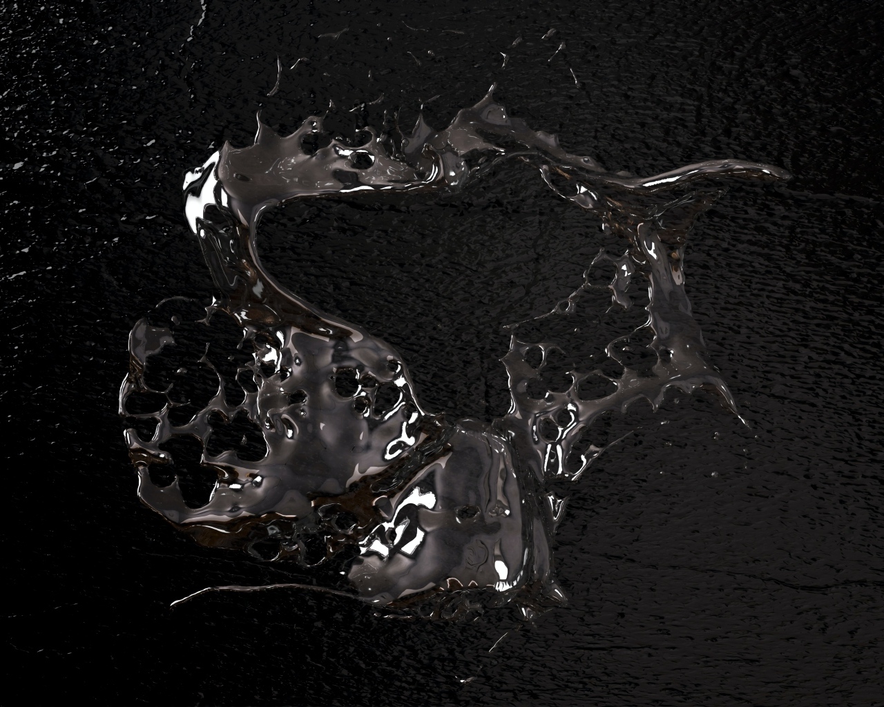 Брызги воды на черном фоне