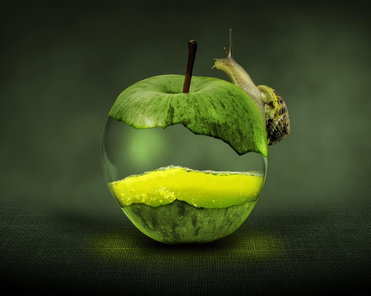 Необычное яблоко с улиткой 3д графика