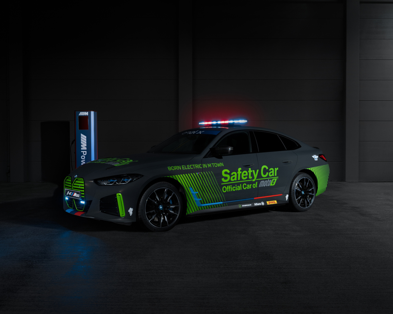 Электрический автомобиль BMW I4 M50 Safety 