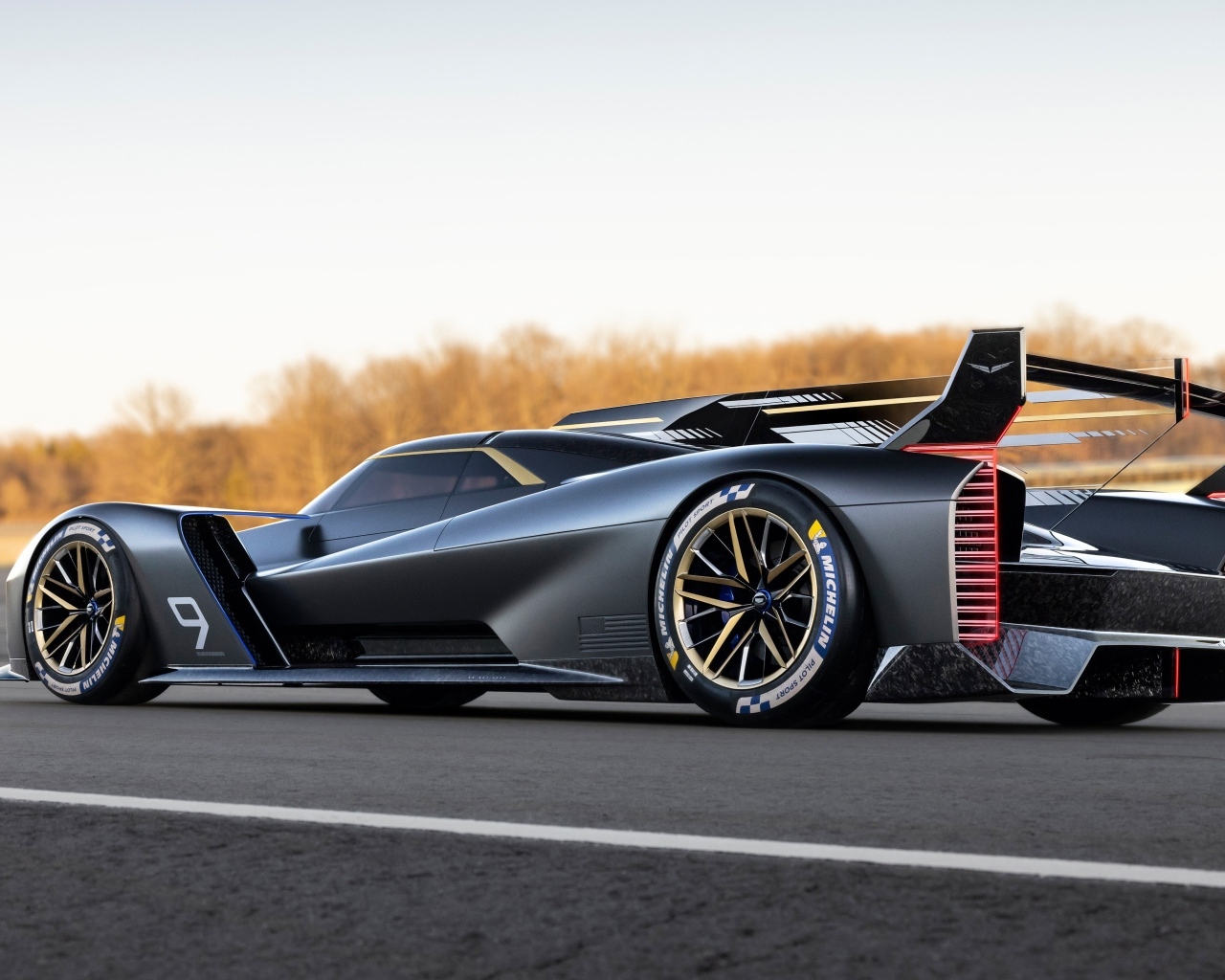 Спортивный автомобиль Cadillac Project GTP