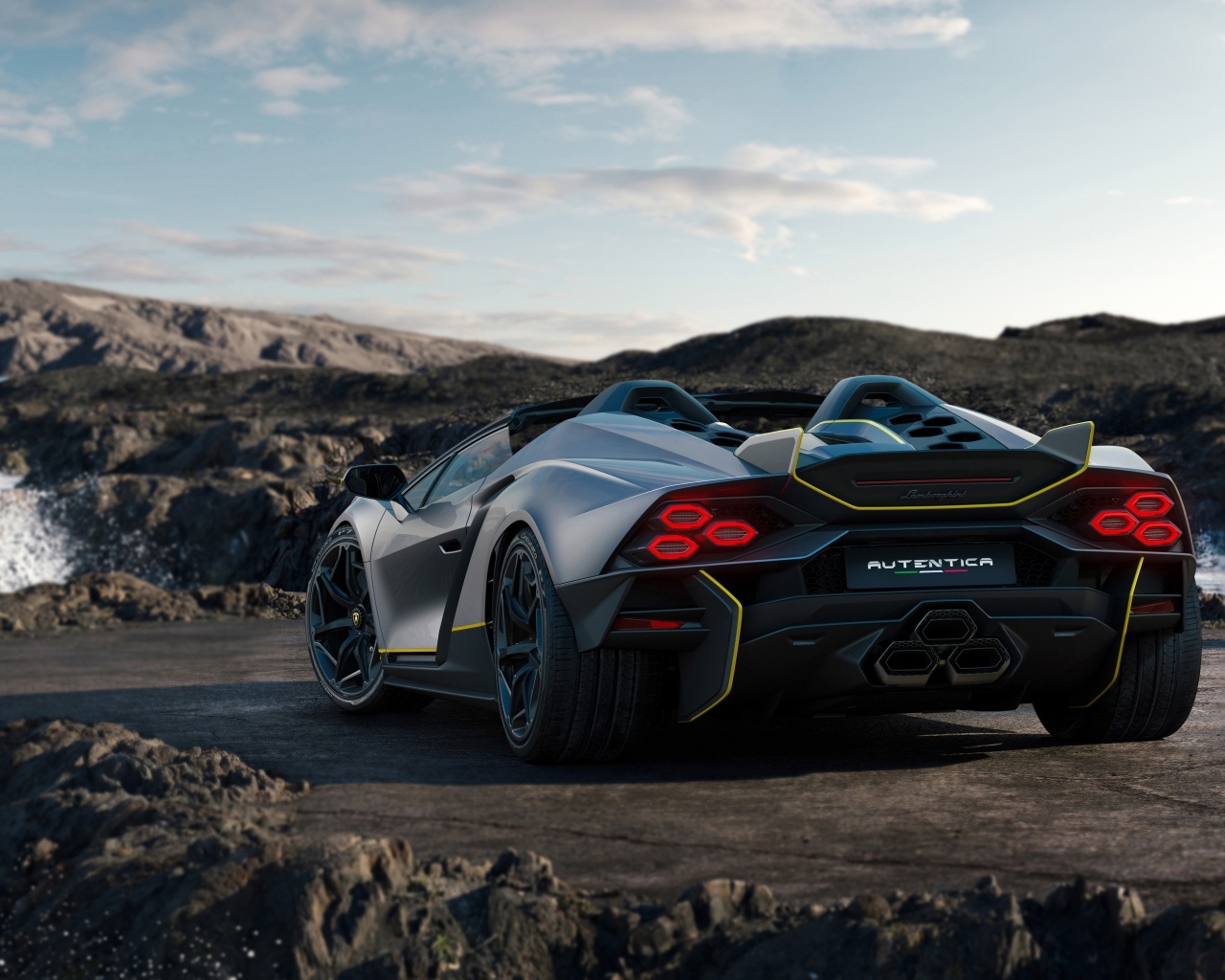 Автомобиль Lamborghini Autentica 2024 года вид сзади