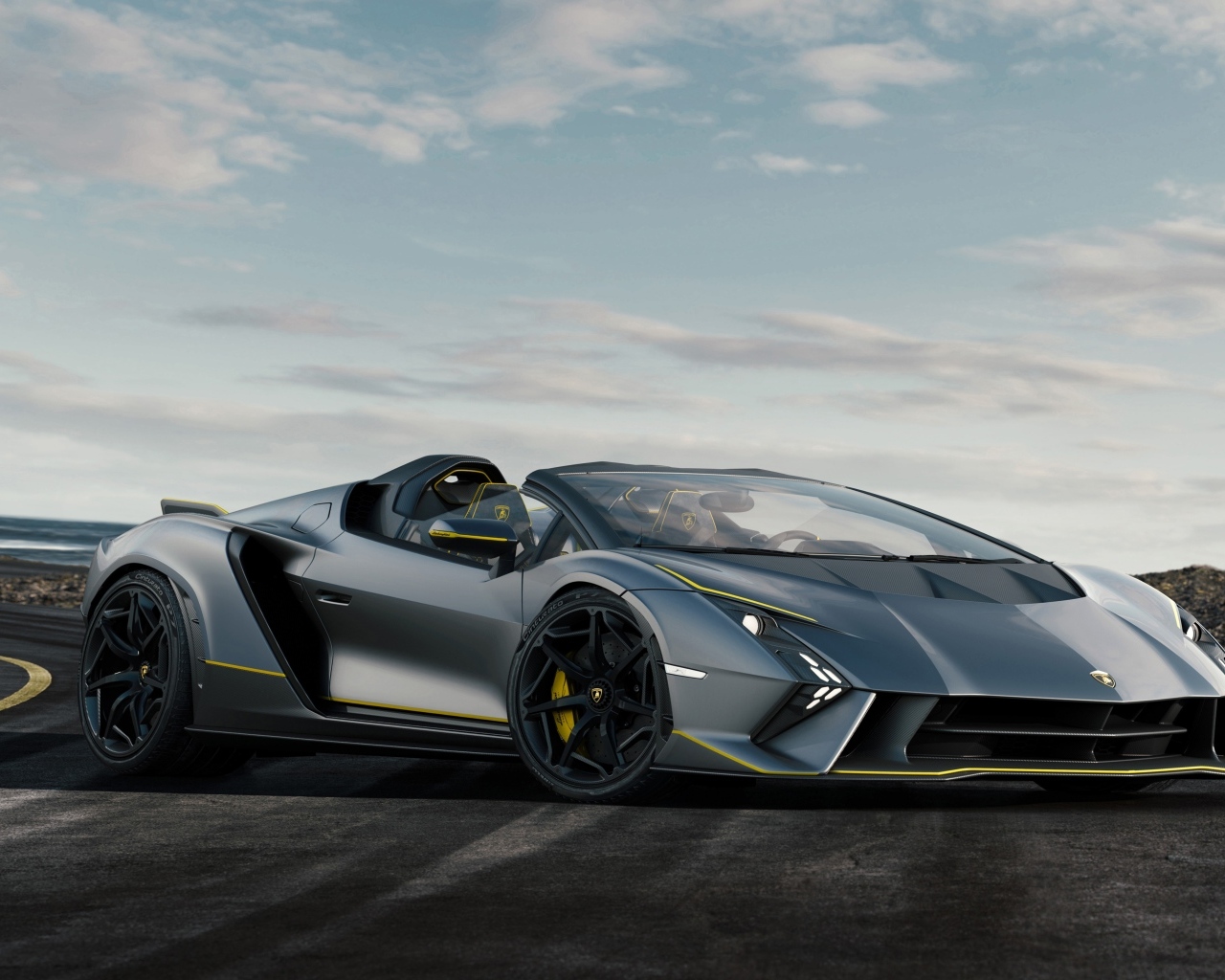 Серебристый спортивный автомобиль Lamborghini Autentica 2024 года