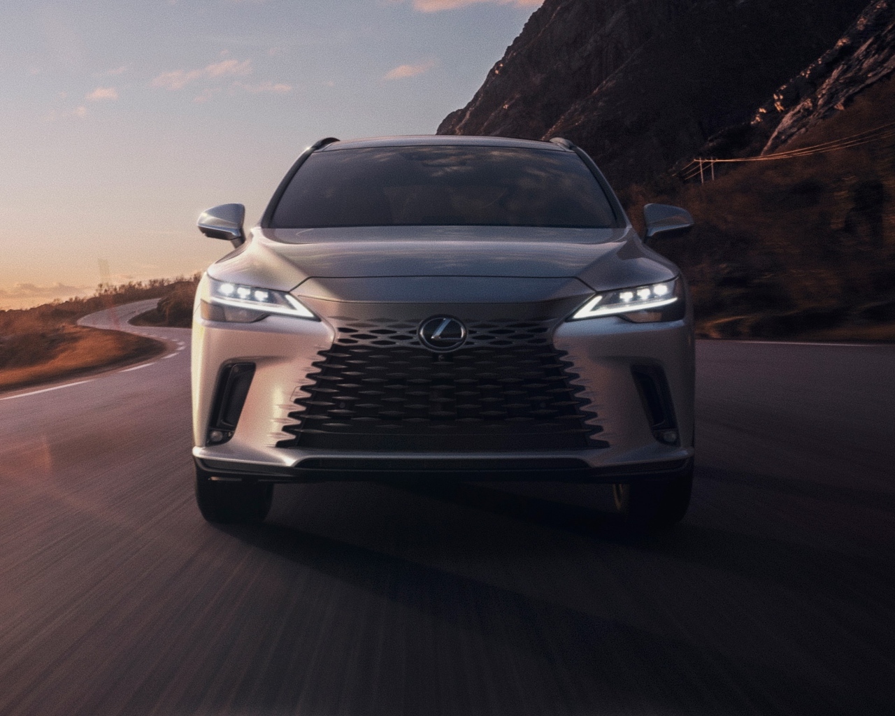 Автомобиль Lexus RX 350 AWD