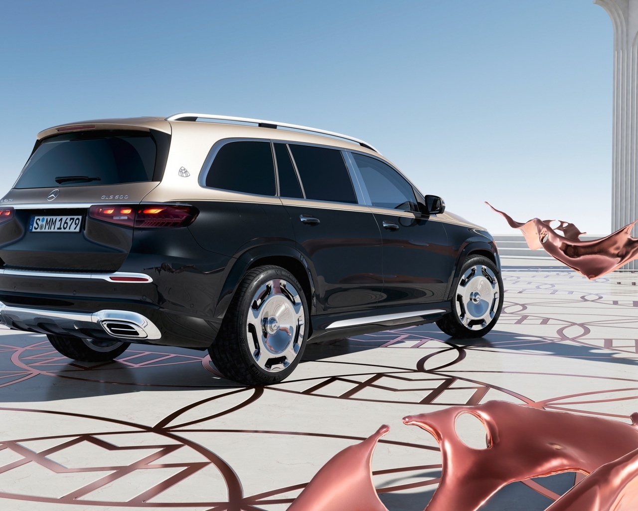 Новый автомобиль Mercedes-Maybach GLS 600 4MATIC 2023 года вид сзади