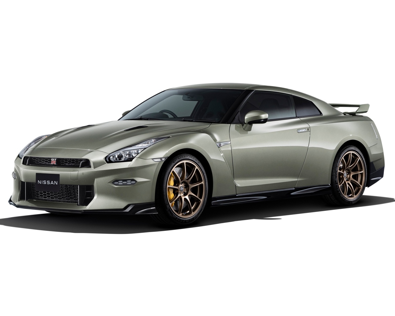 Автомобиль Nissan GT-R Premium Edition T-Spec 2023  года 