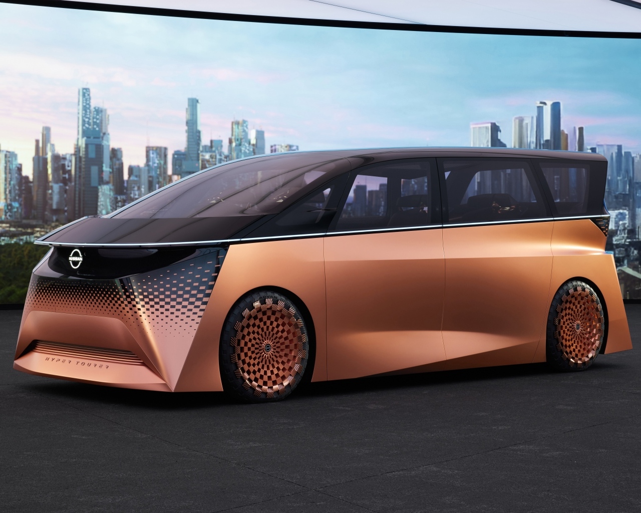 Новый автомобиль Nissan Hyper Tourer