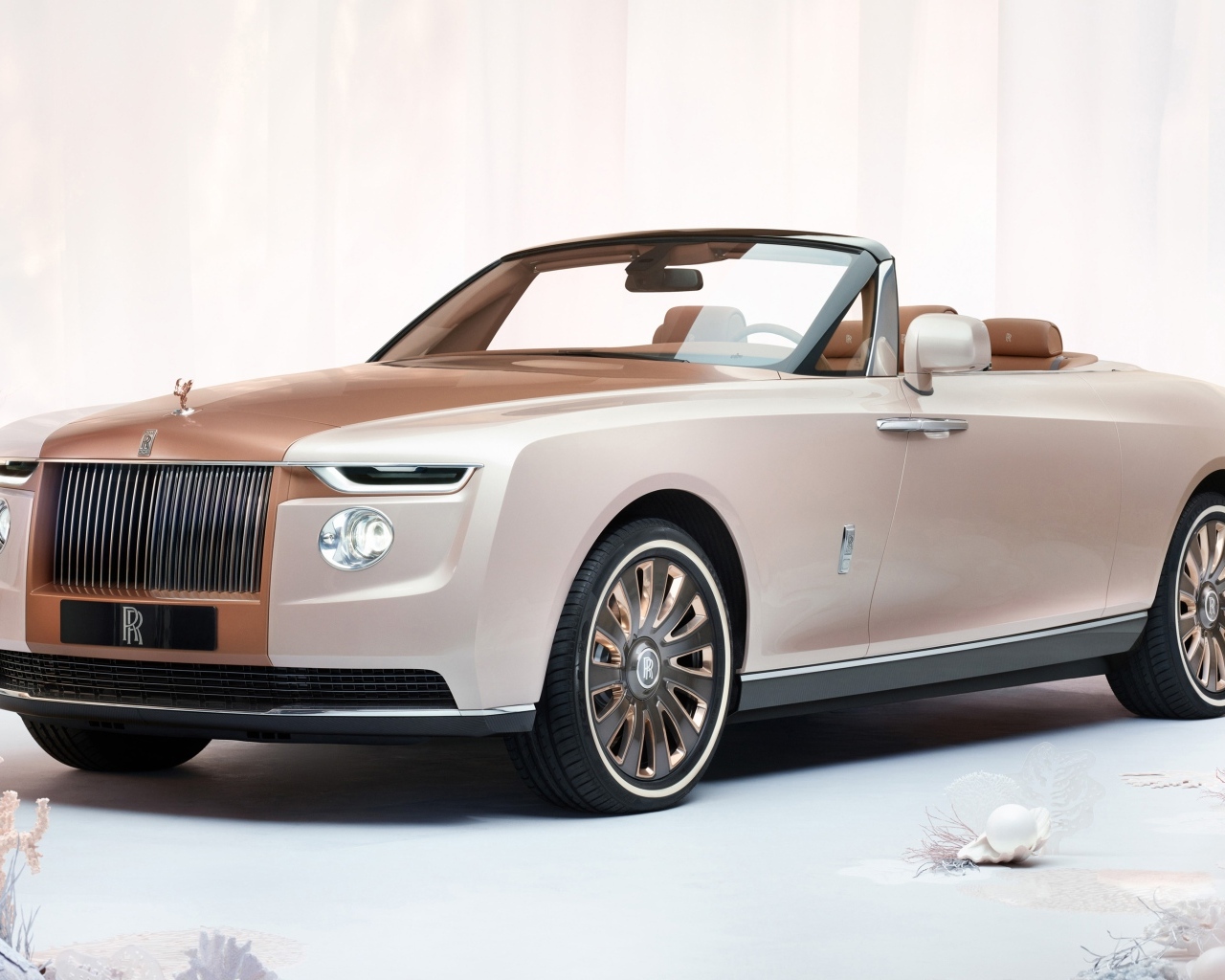 Автомобиль кабриолет Rolls-Royce Boat Tail