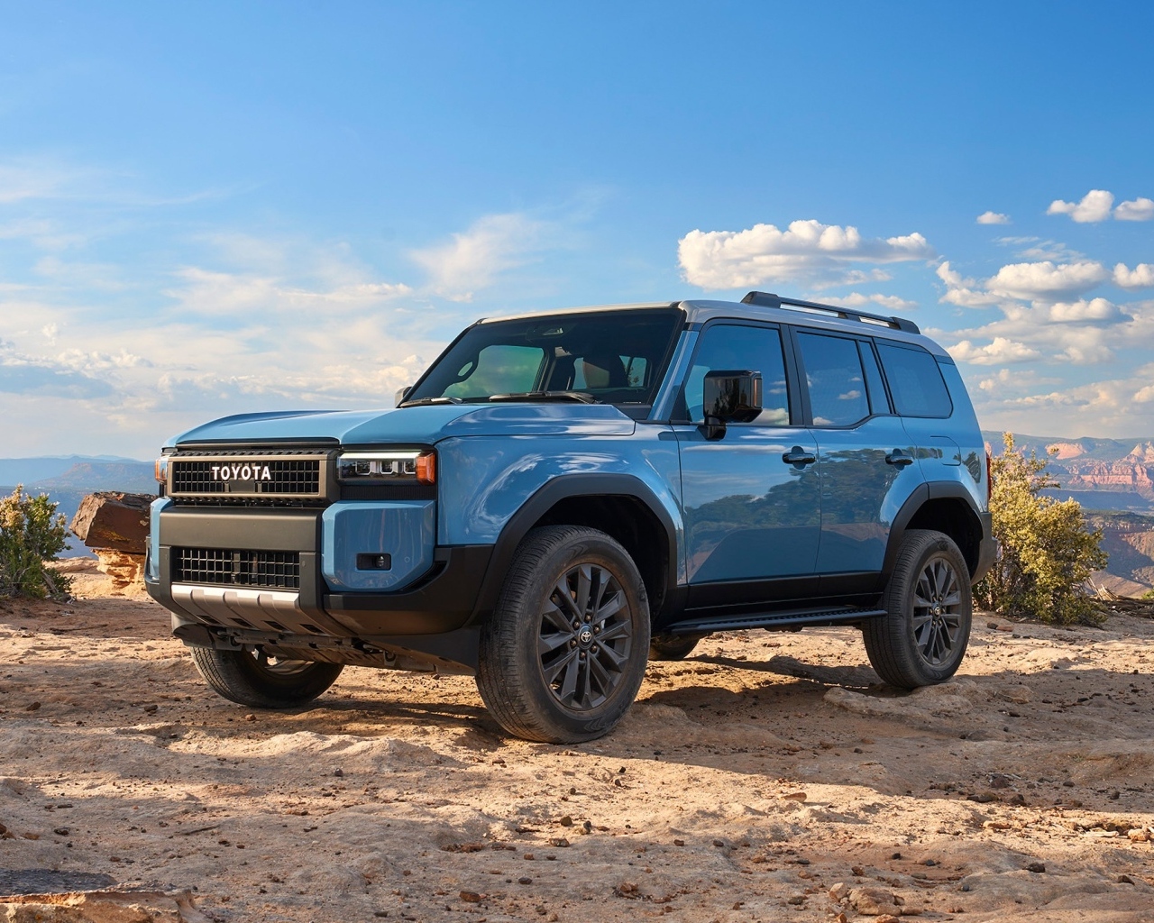 Внедорожник Toyota Land Cruiser 2024 года