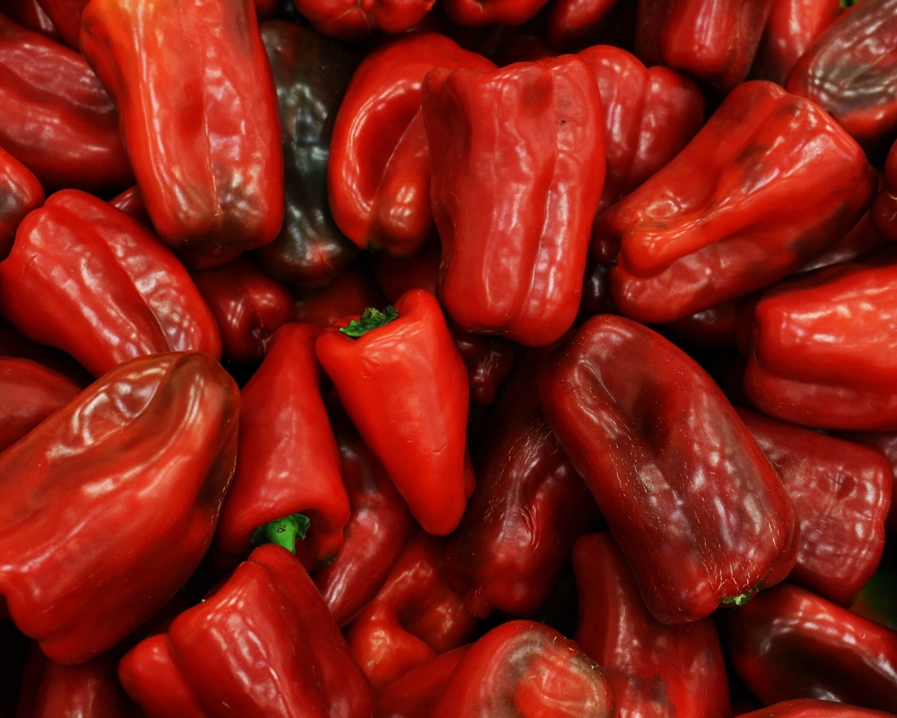 Большой сладкий болгарский перец