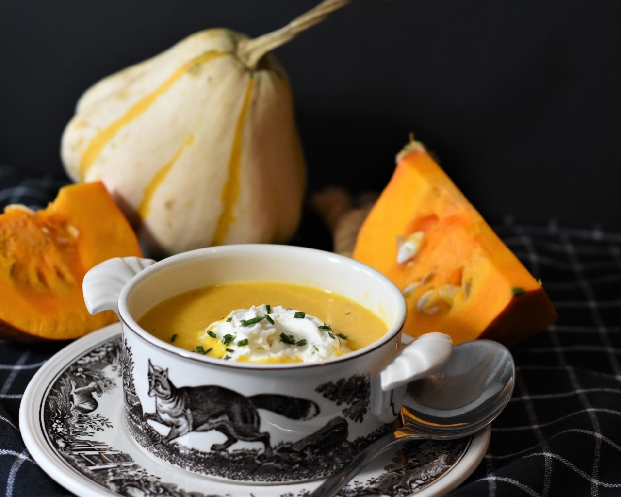 Суп пюре из тыквы с сыром