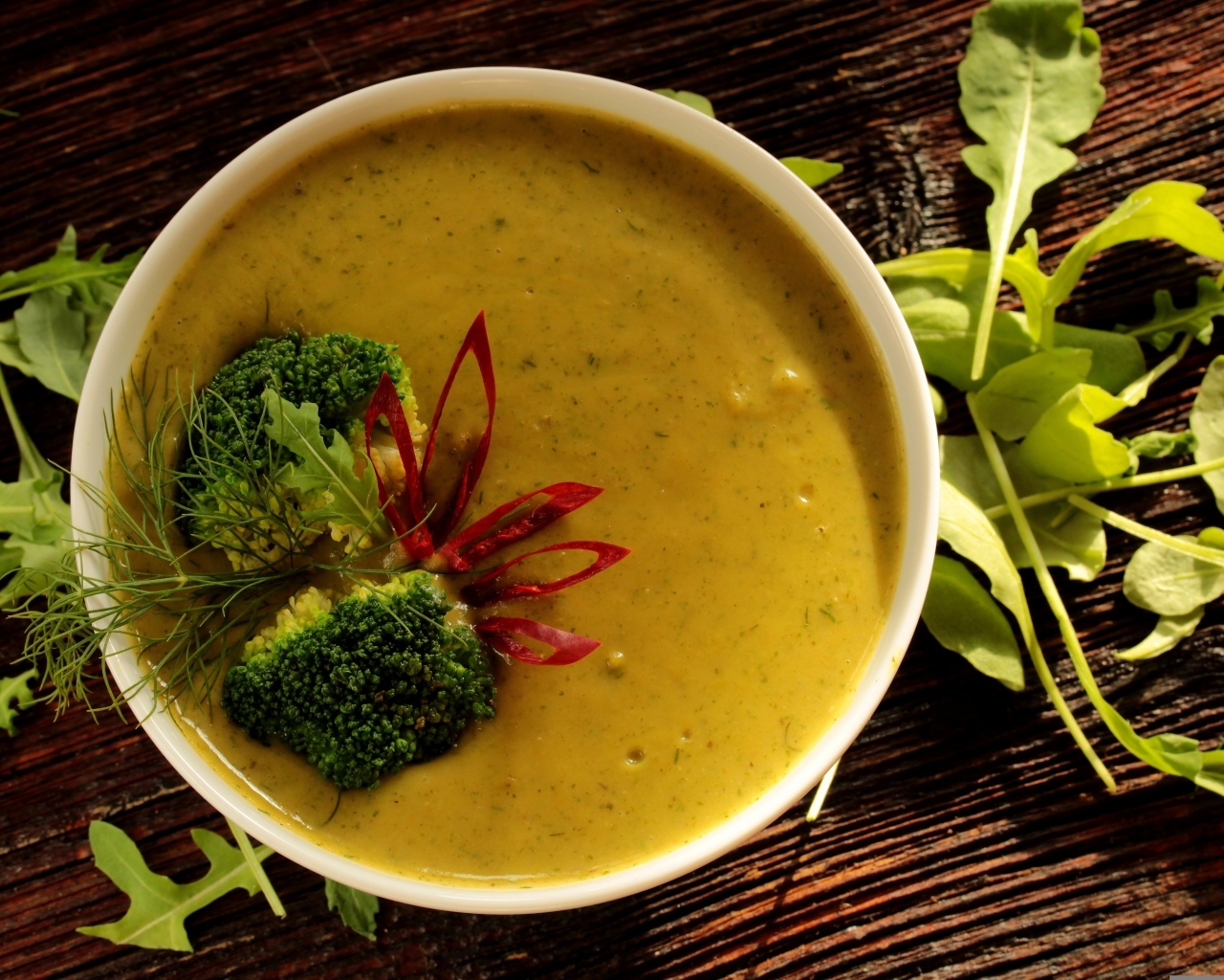 Суп пюре с рукколой и брокколи