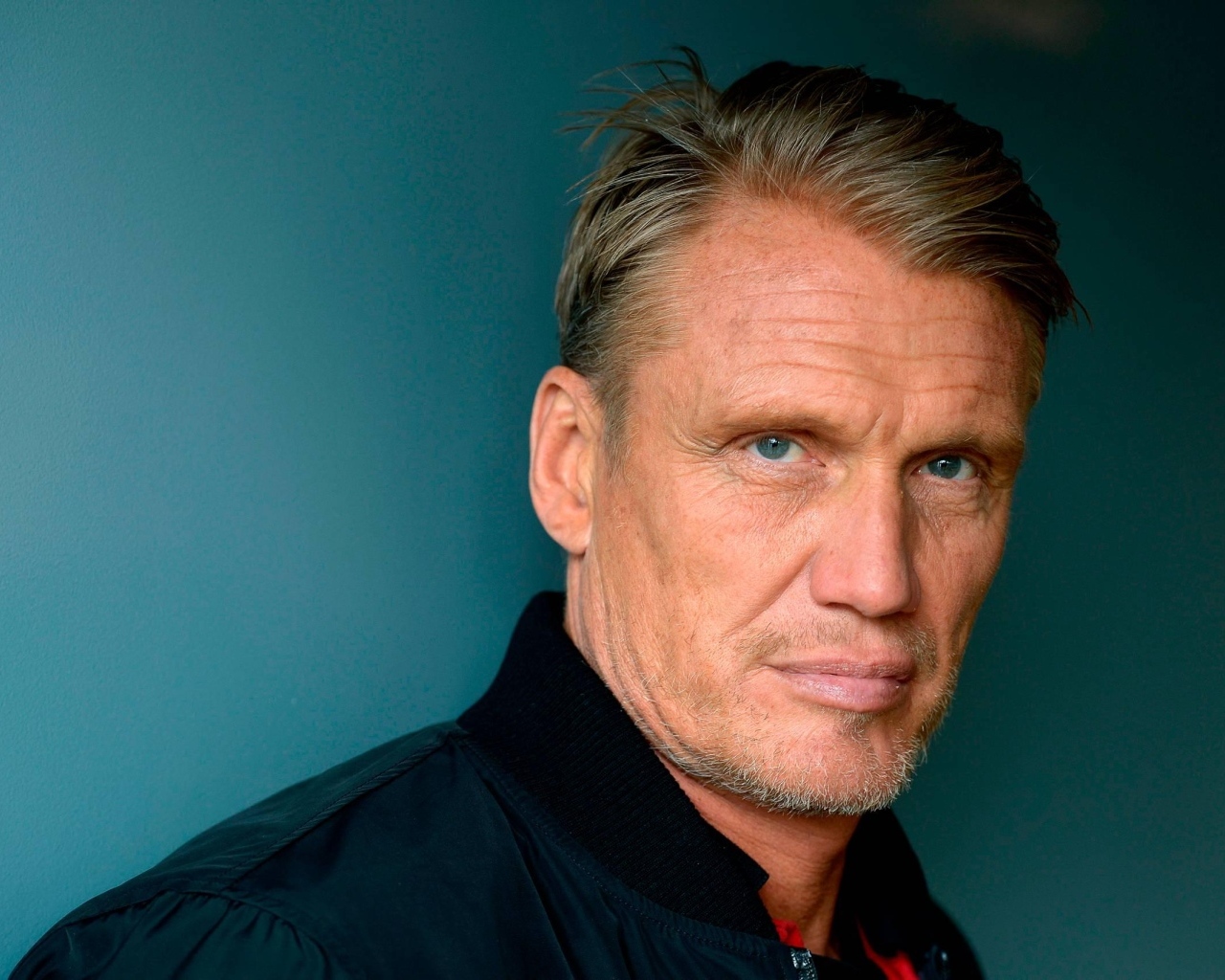 Сильный мужчина, актер Дольф Лундгрен