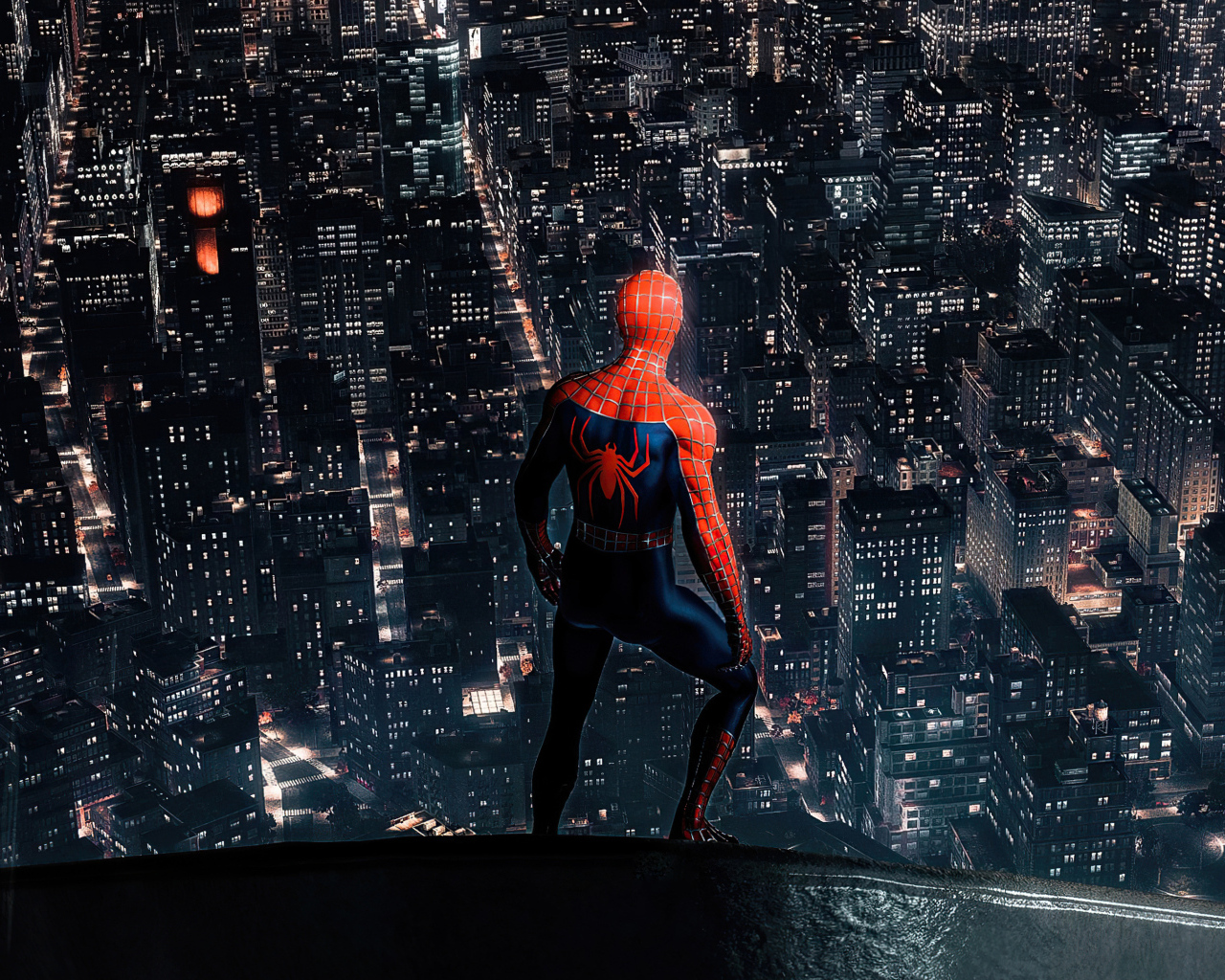 Человек паук смотрит на  ночной город