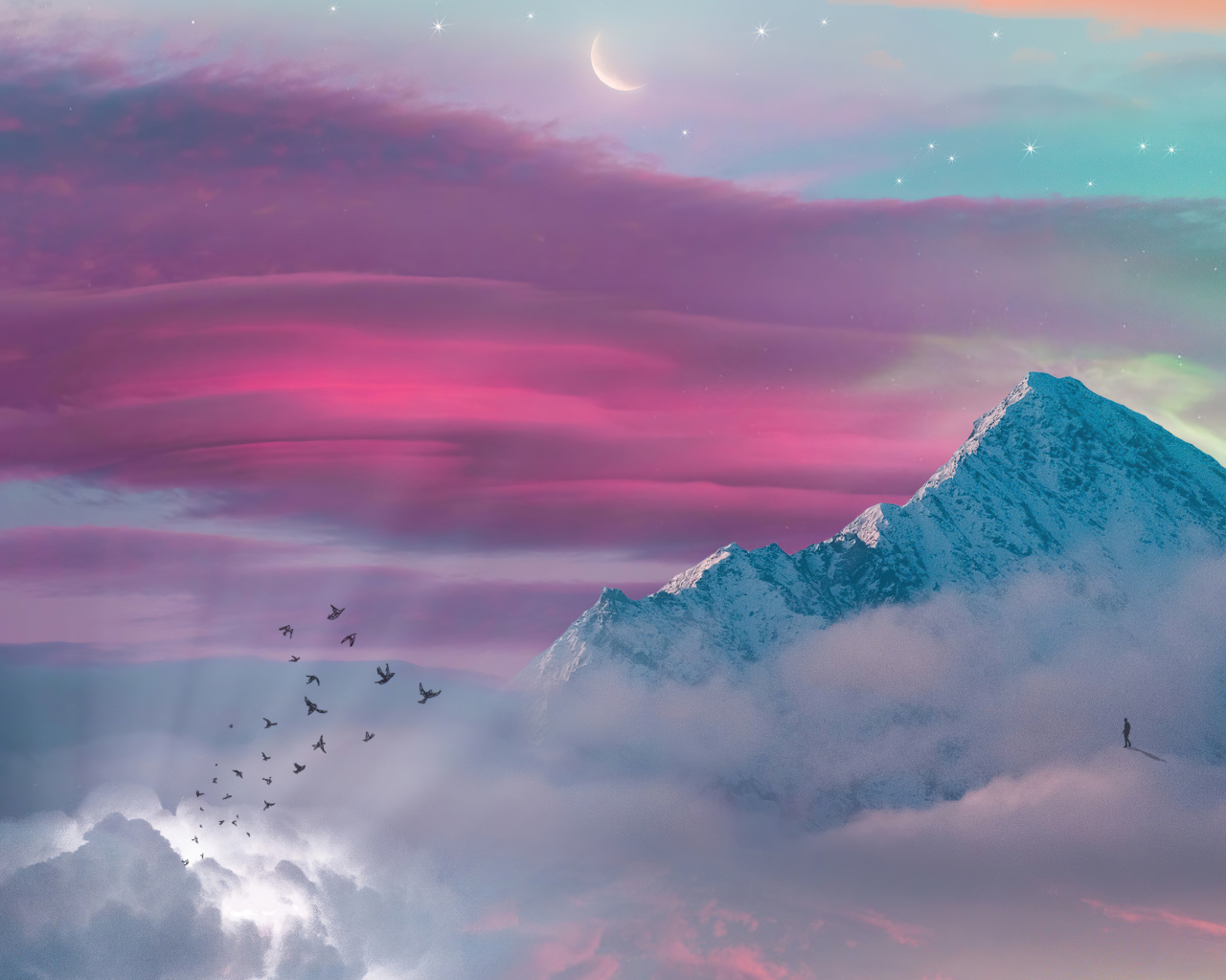 Птицы летят к заснеженной вершине горы