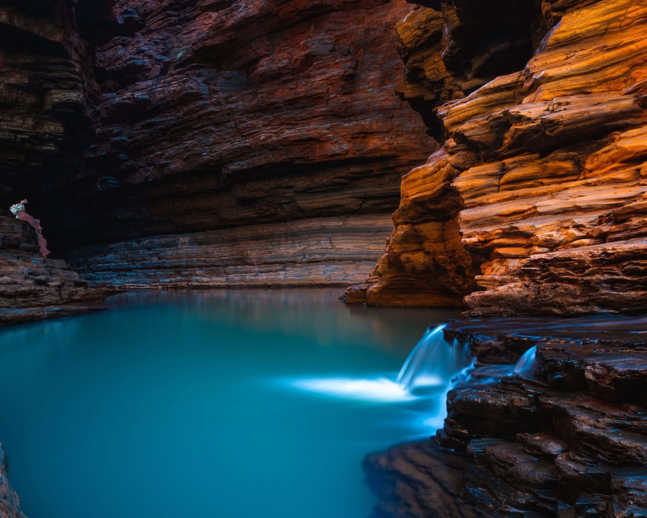 Водная пещера Kermits pool, Австралия