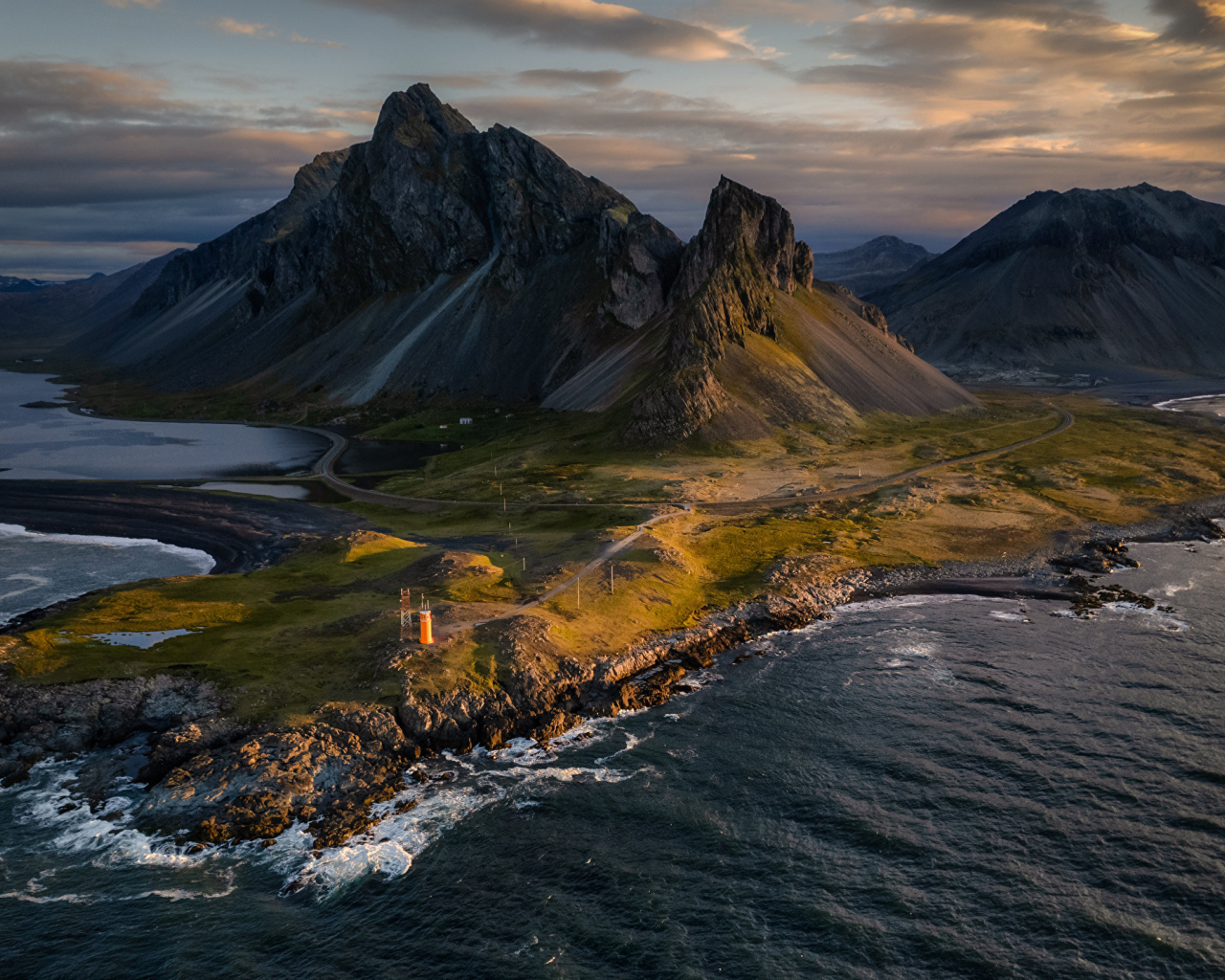 Горный массив Кроссанесфьядль, Исландия