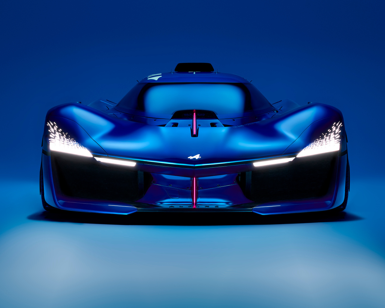 Вид спереди на автомобиль Alpine Alpenglow Hy4 2024 года