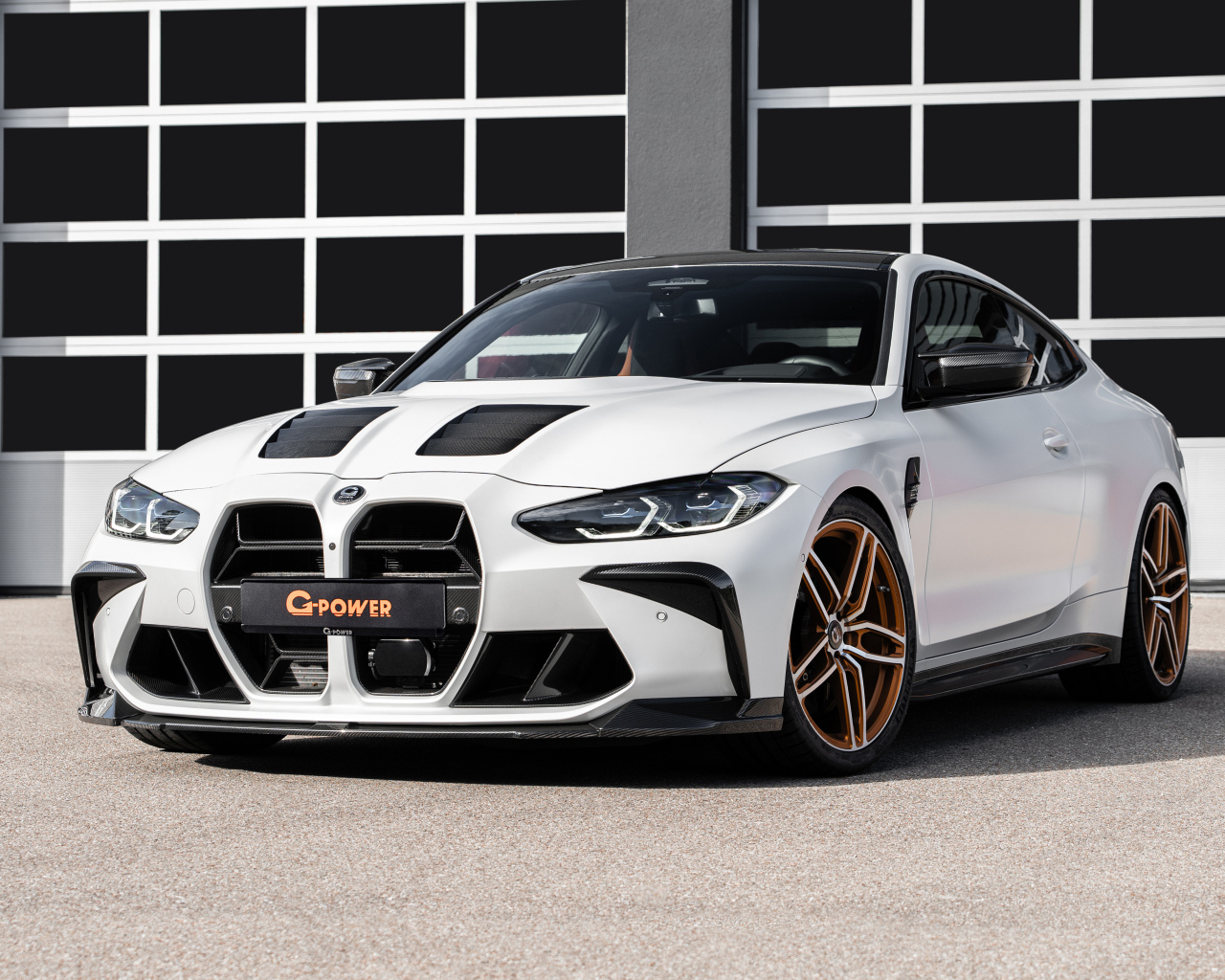 Быстрый автомобиль BMW G-Power G4M Bi-Turbo GP Carbon Styling 2024 года