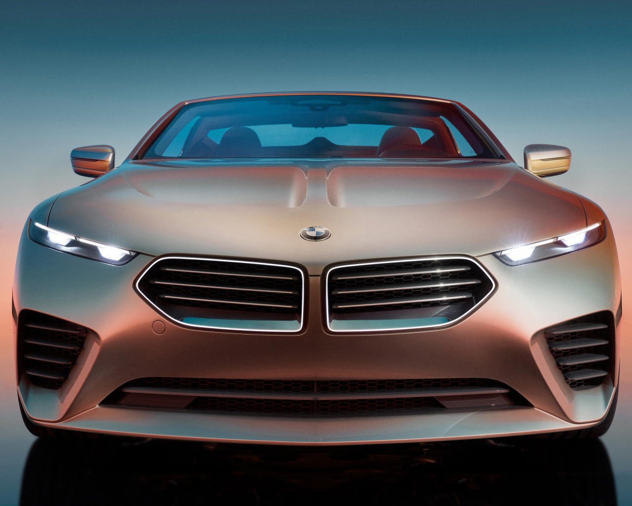 Вид спереди на автомобиль  BMW Concept Skytop 2024 года