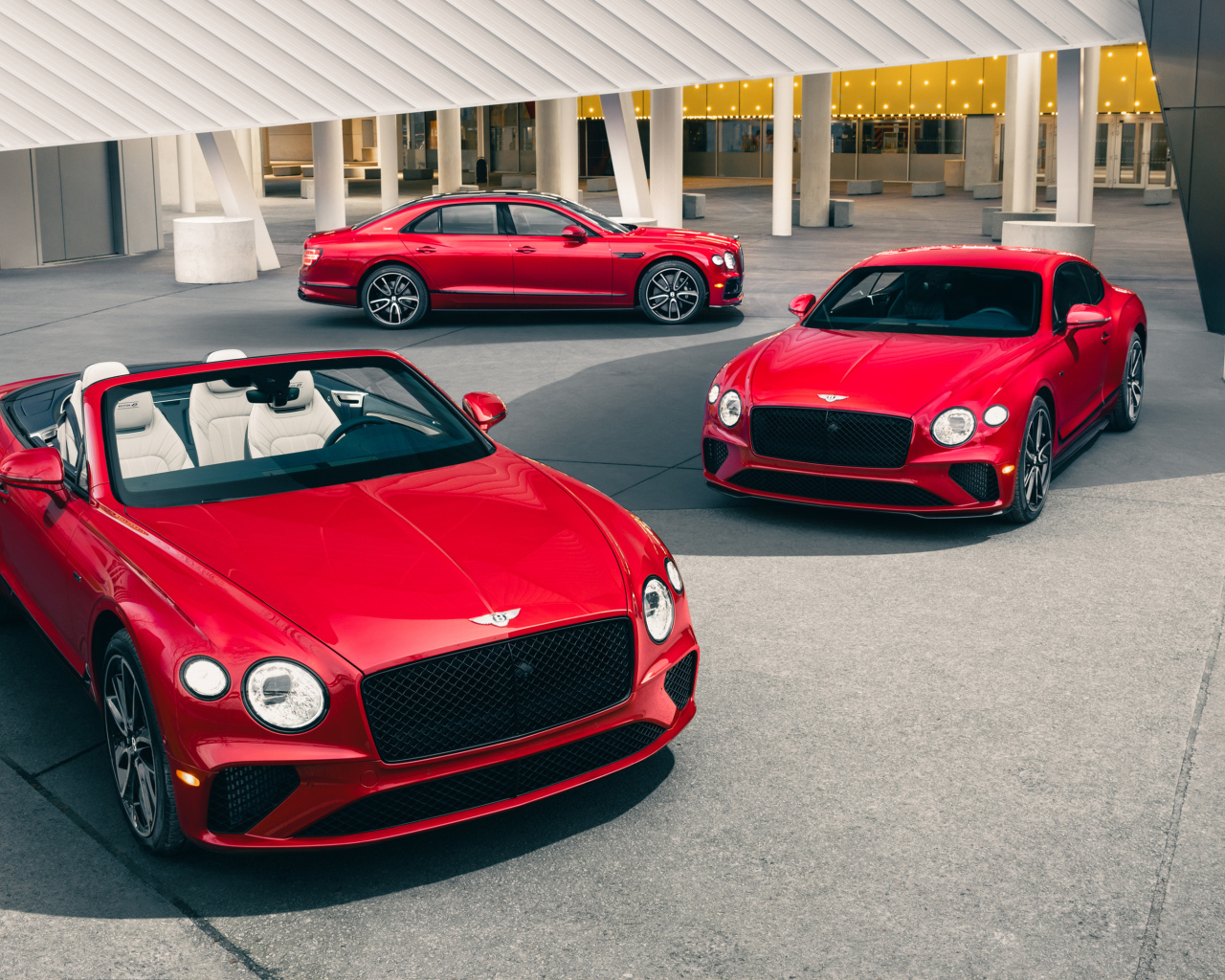 Автомобили Bentley Flying Spur V8 Edition 2024 года