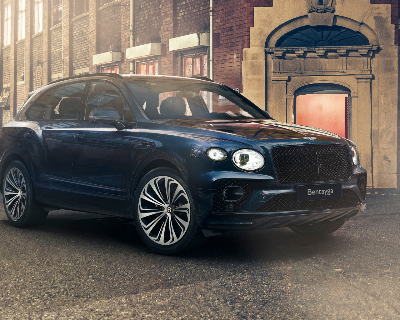 Автомобиль Bentley Bentayga By Mulliner 2024  года в городе