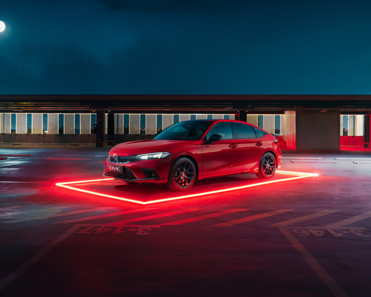 Красный электрокар Honda Civic