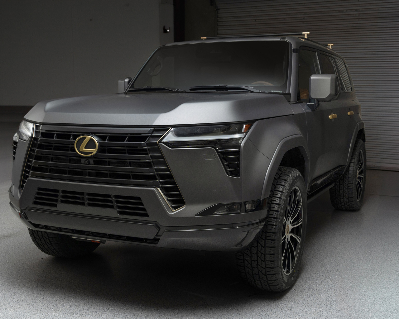 Большой внедорожник Lexus GX 550 Monogram